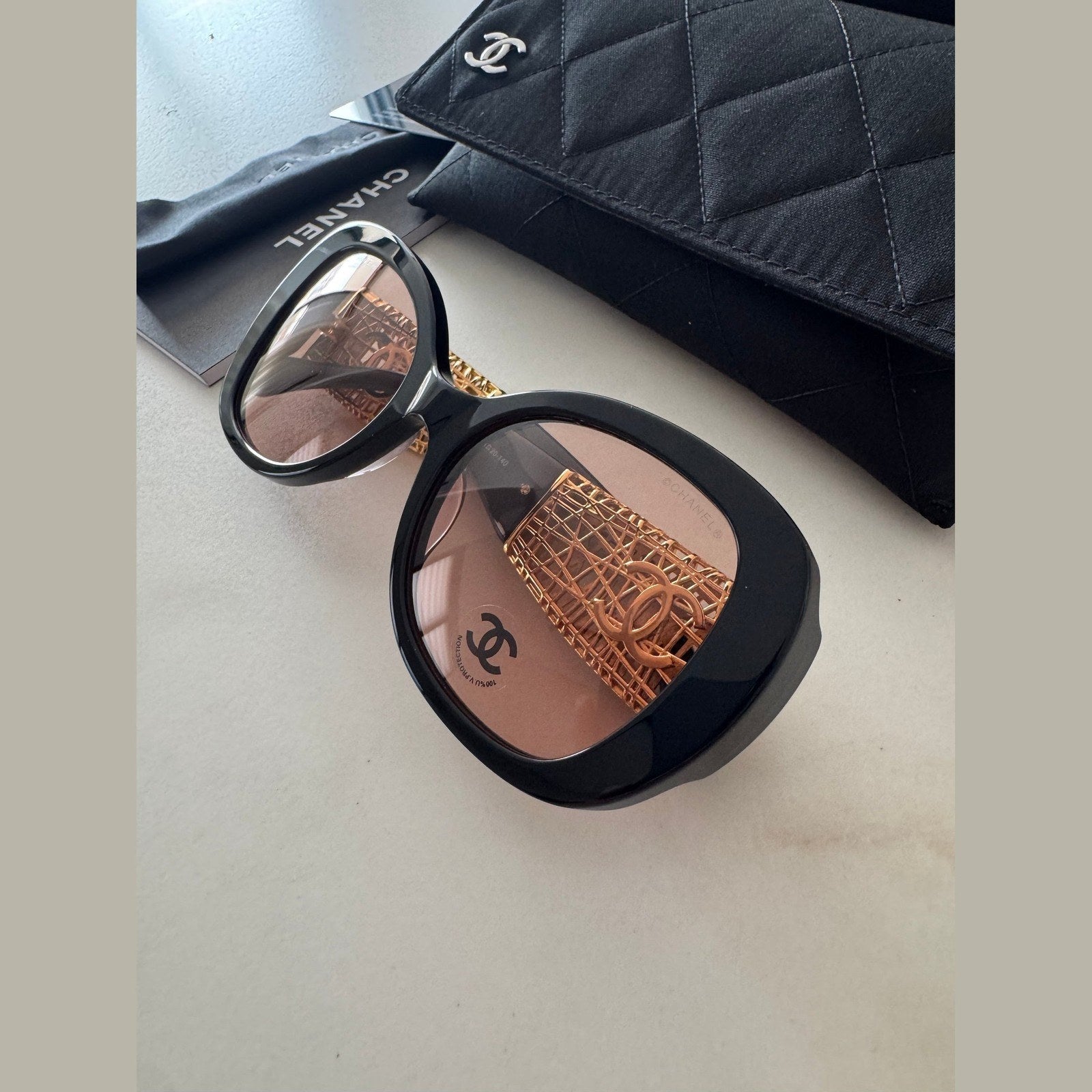 משקפי שמש CHANEL