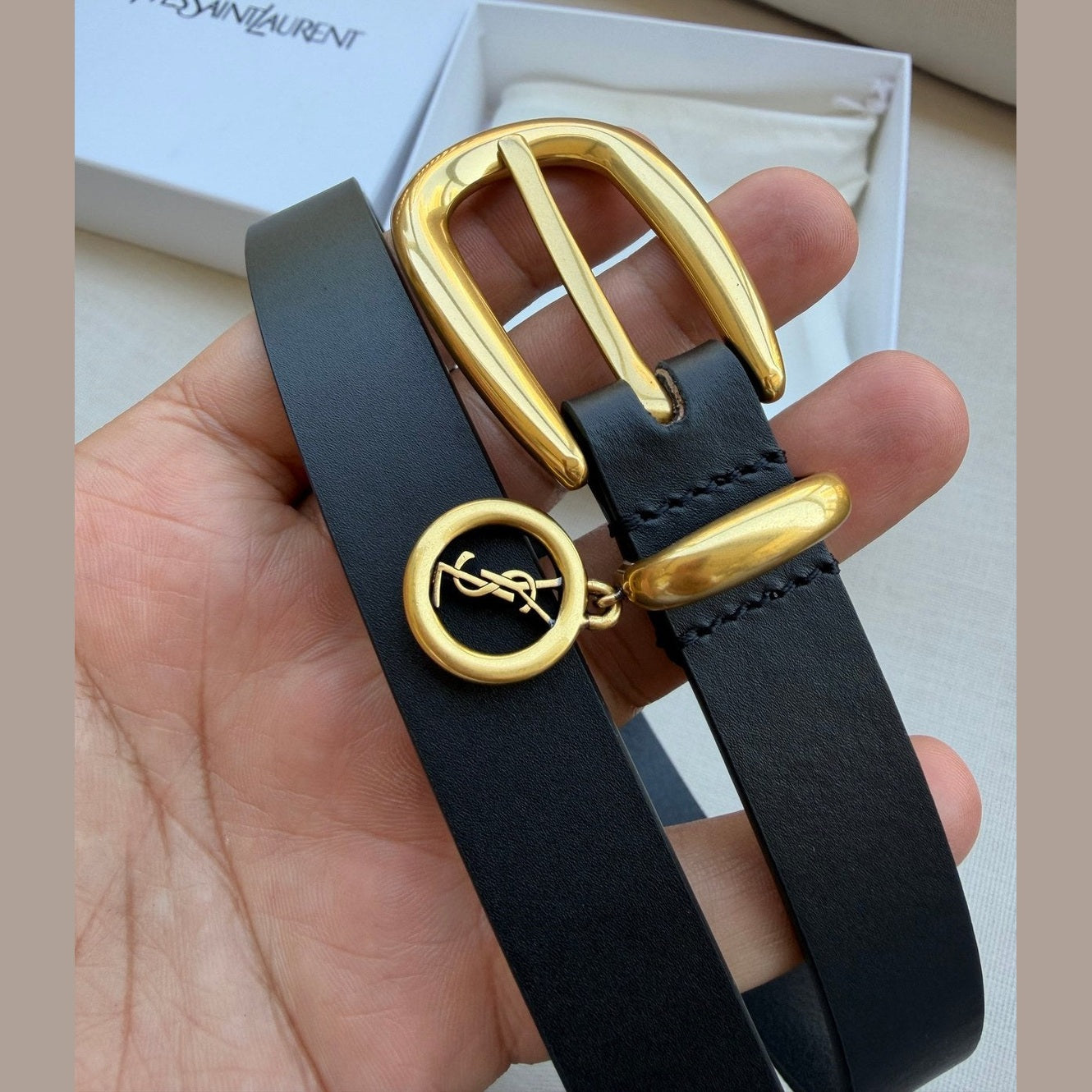 Image of Saint Laurent - חגורת עור 2 סמ במלאי