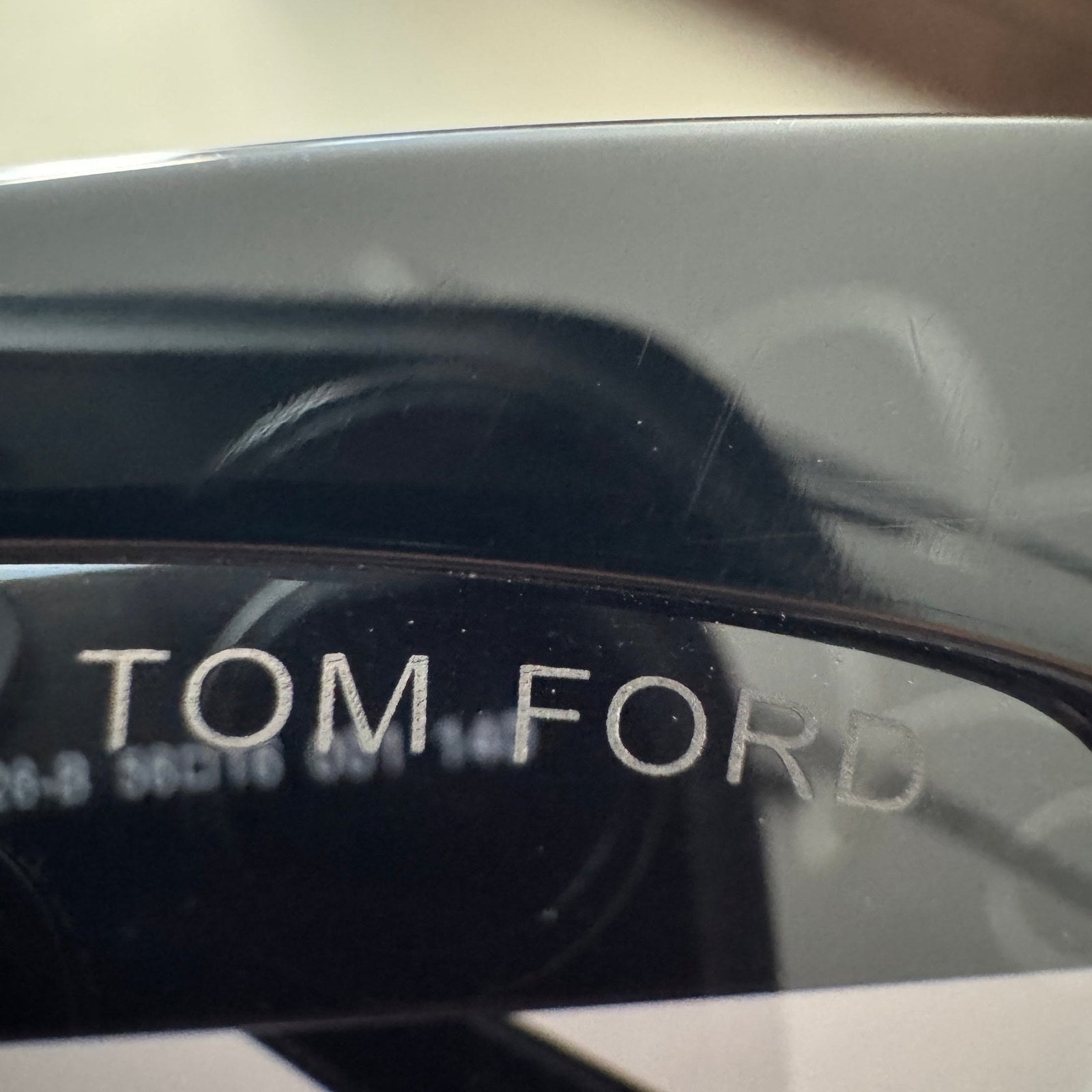 Image of משקפי שמש TOM FORD