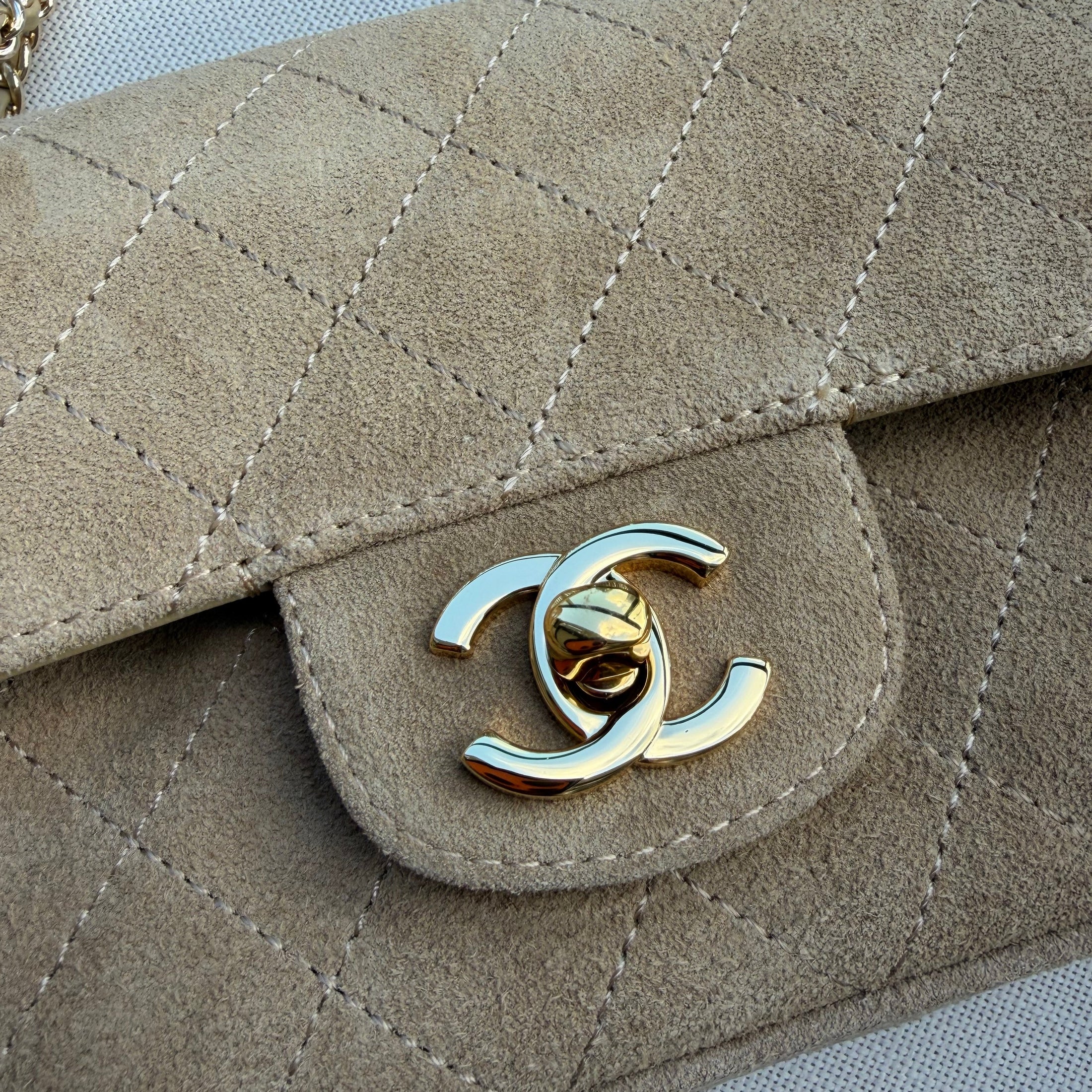 Image of Chanel bag 20 במלאי
