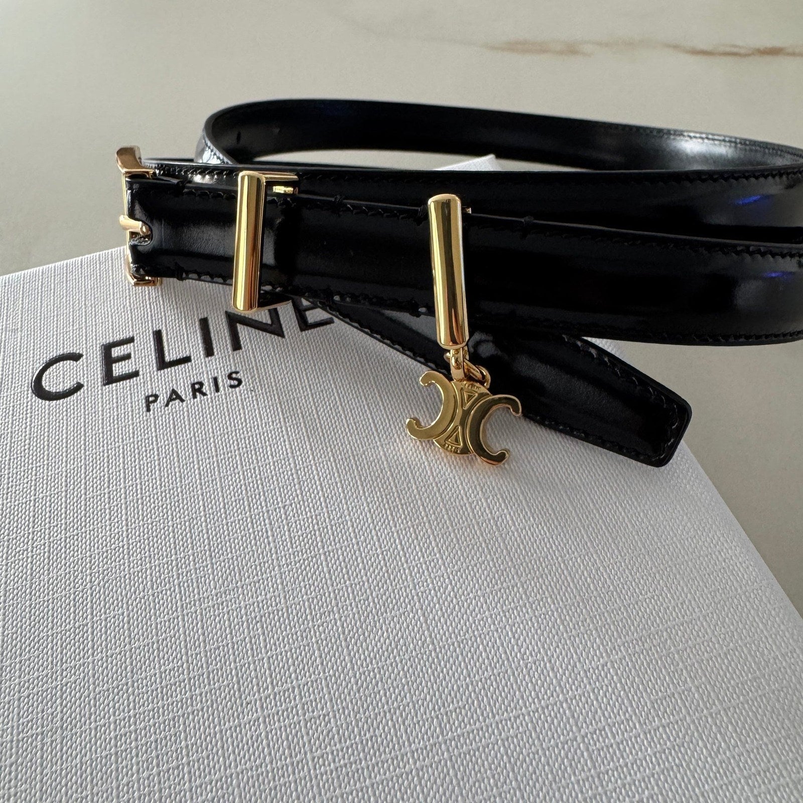 Image of חגורת עור Celine
