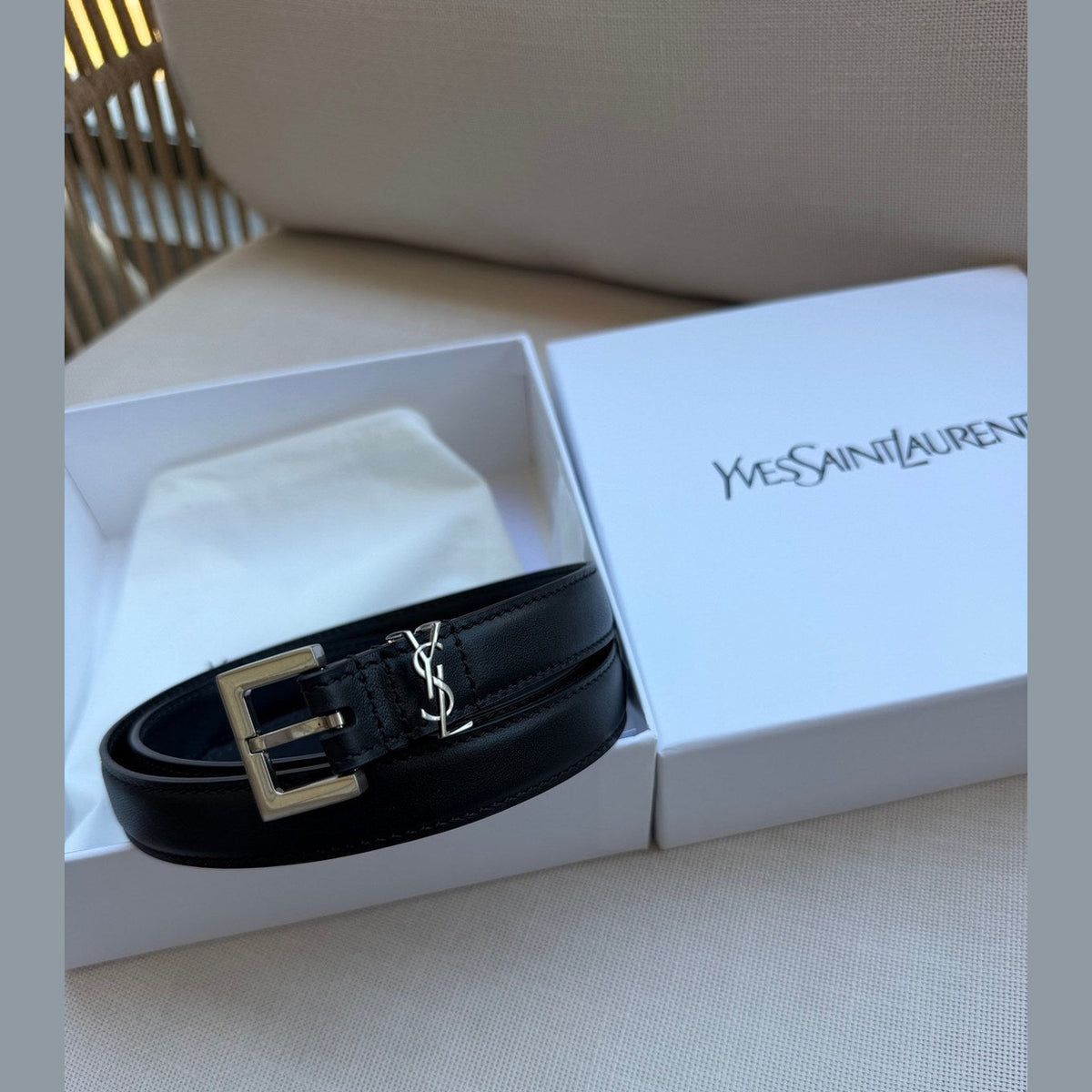Saint Laurent - חגורת עור 2 סמ במלאי