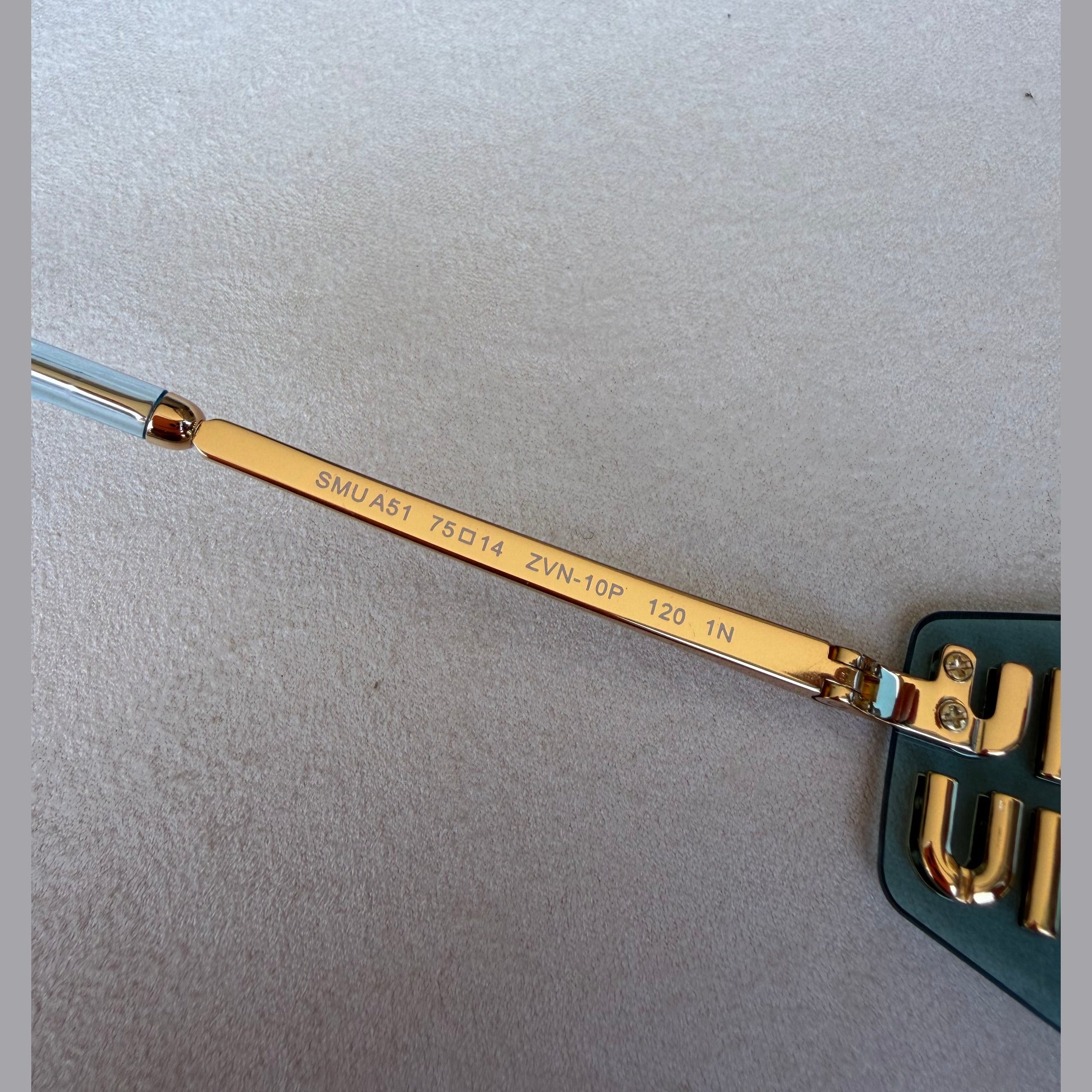 Image of מיו מיו מסך צר במלאי