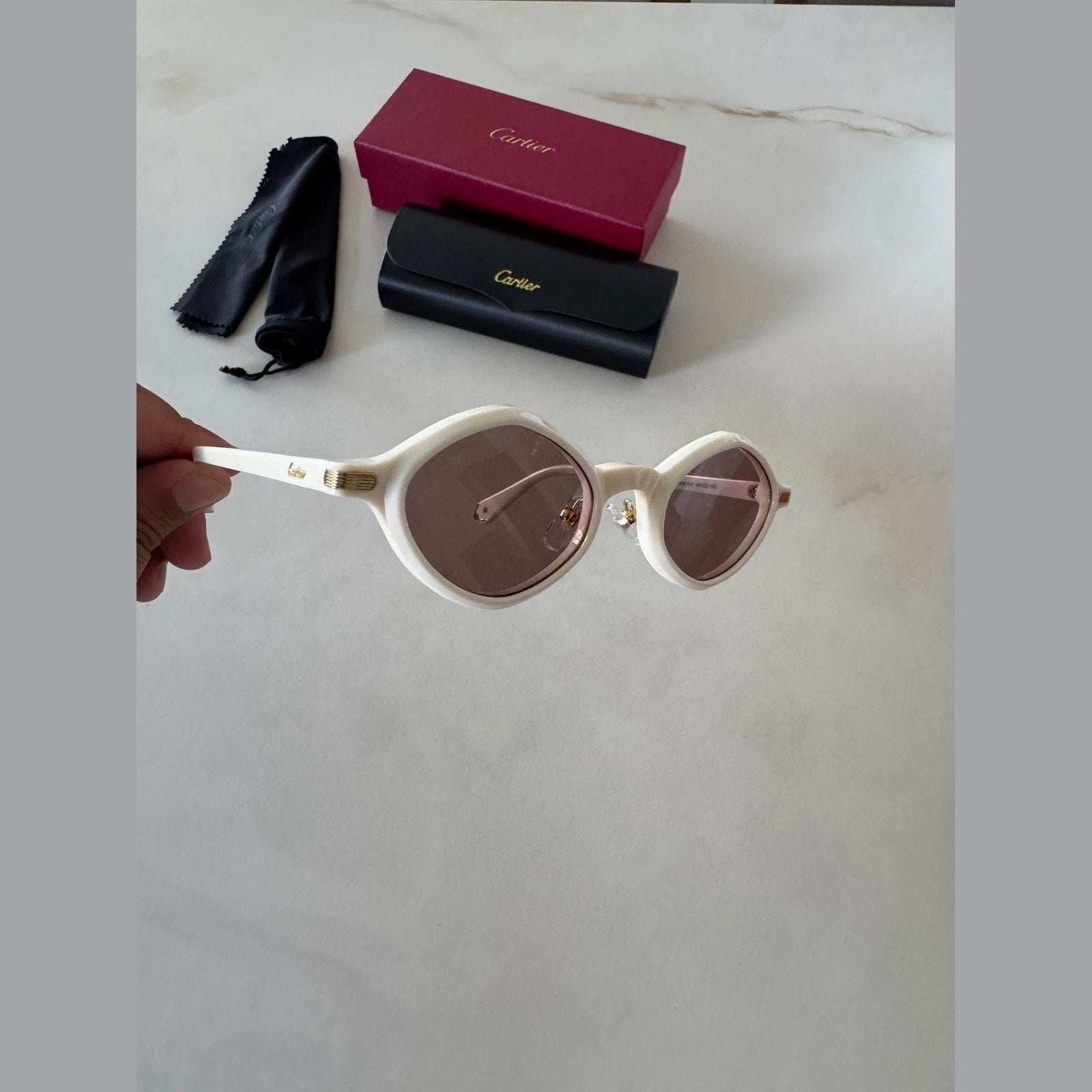 Image of Cartier - sunglasses