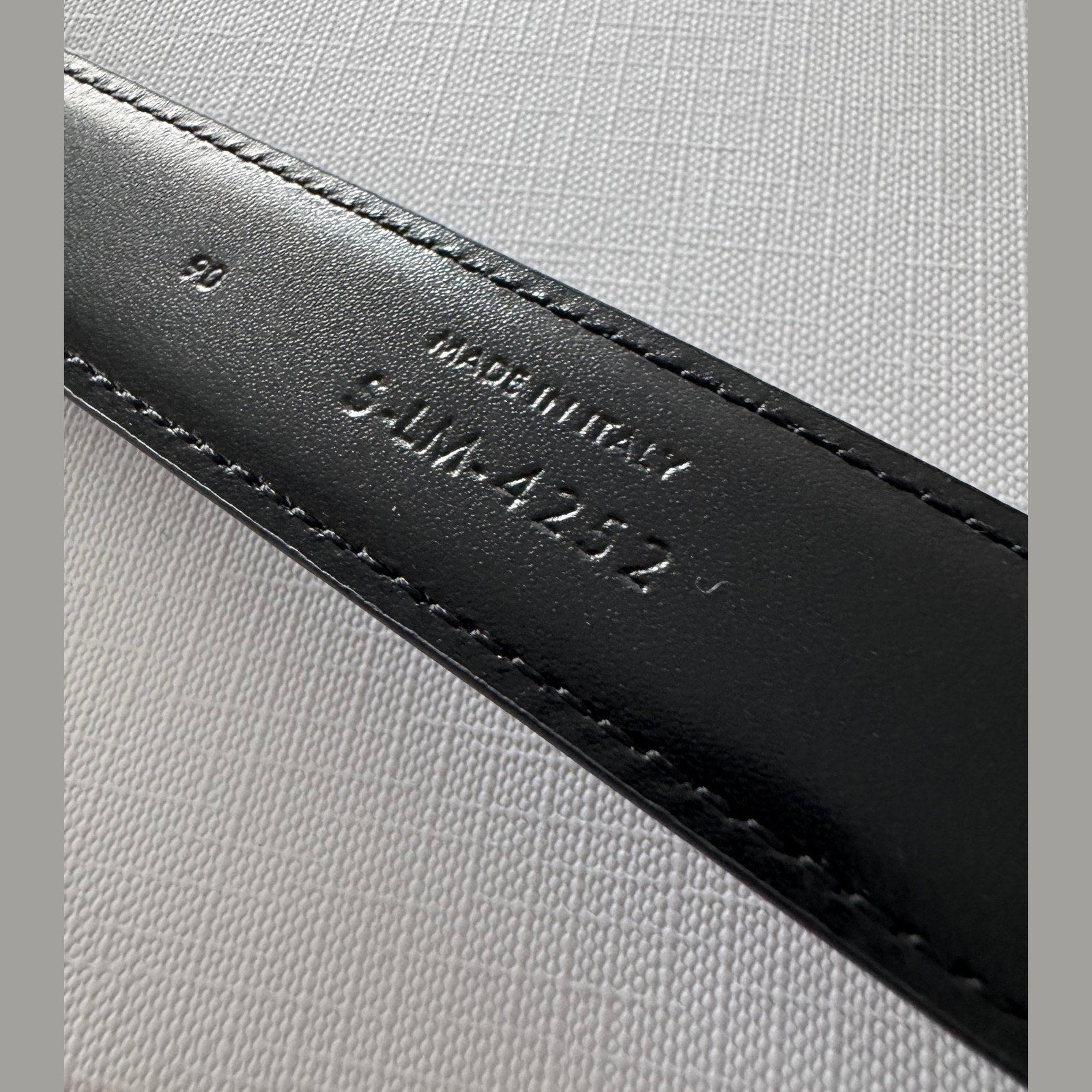 חגורת עור Celine