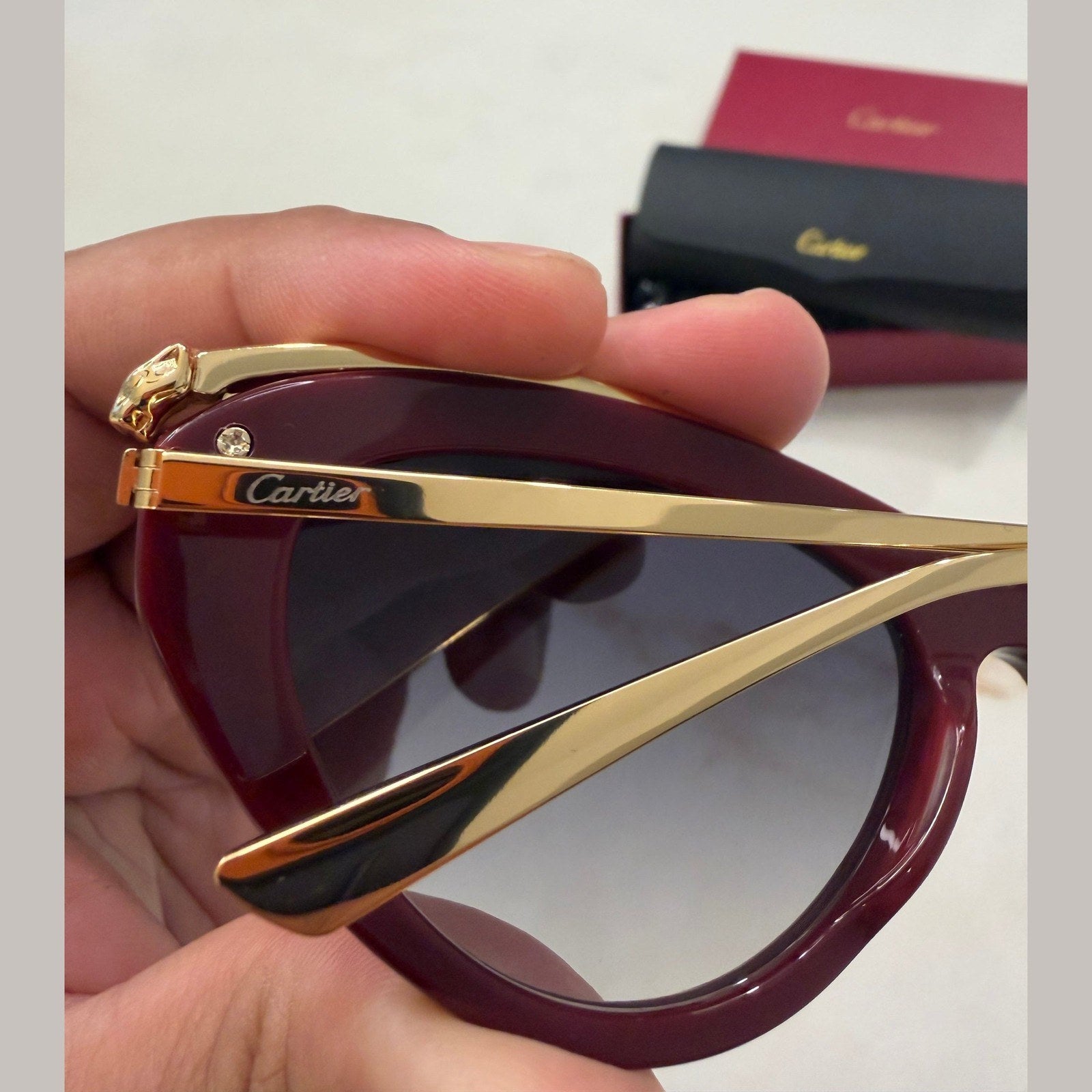 Image of Cartier - sunglasses במלאי