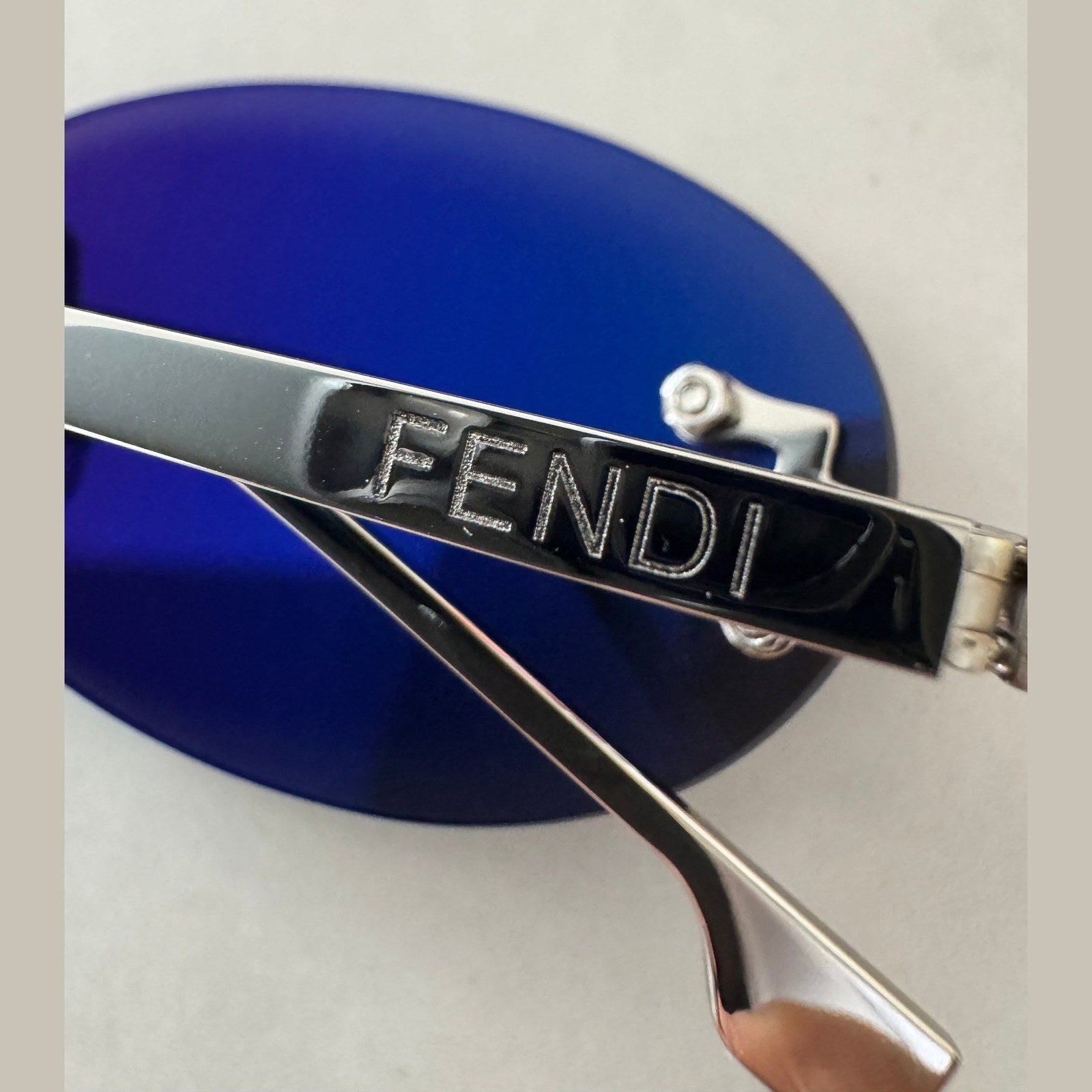 FENDI - משקפי שמש