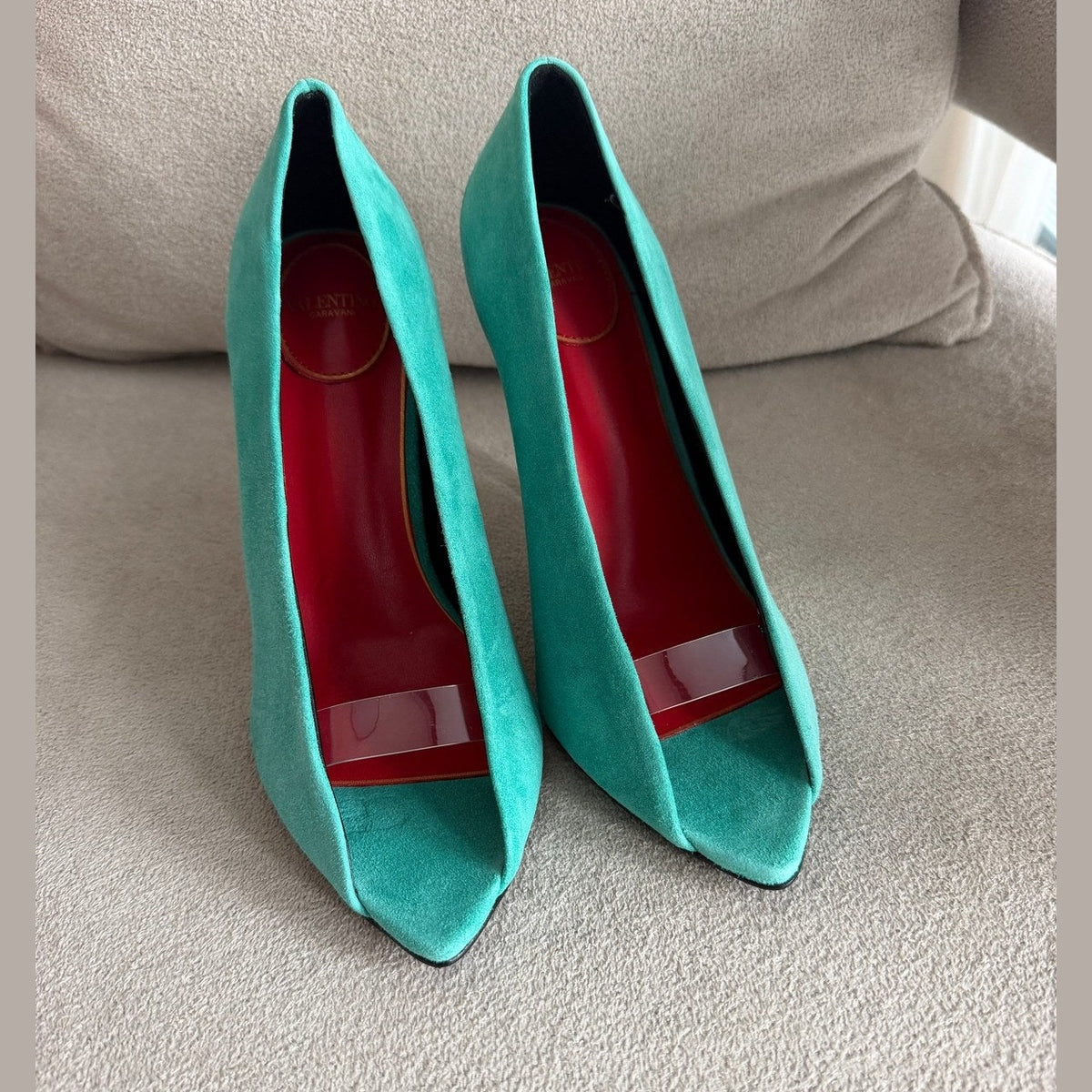VALENTINO heels במלאי
