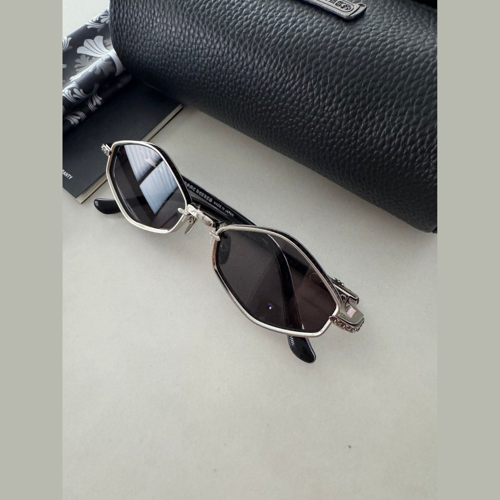 Chrome Hearts - משקפי שמש
