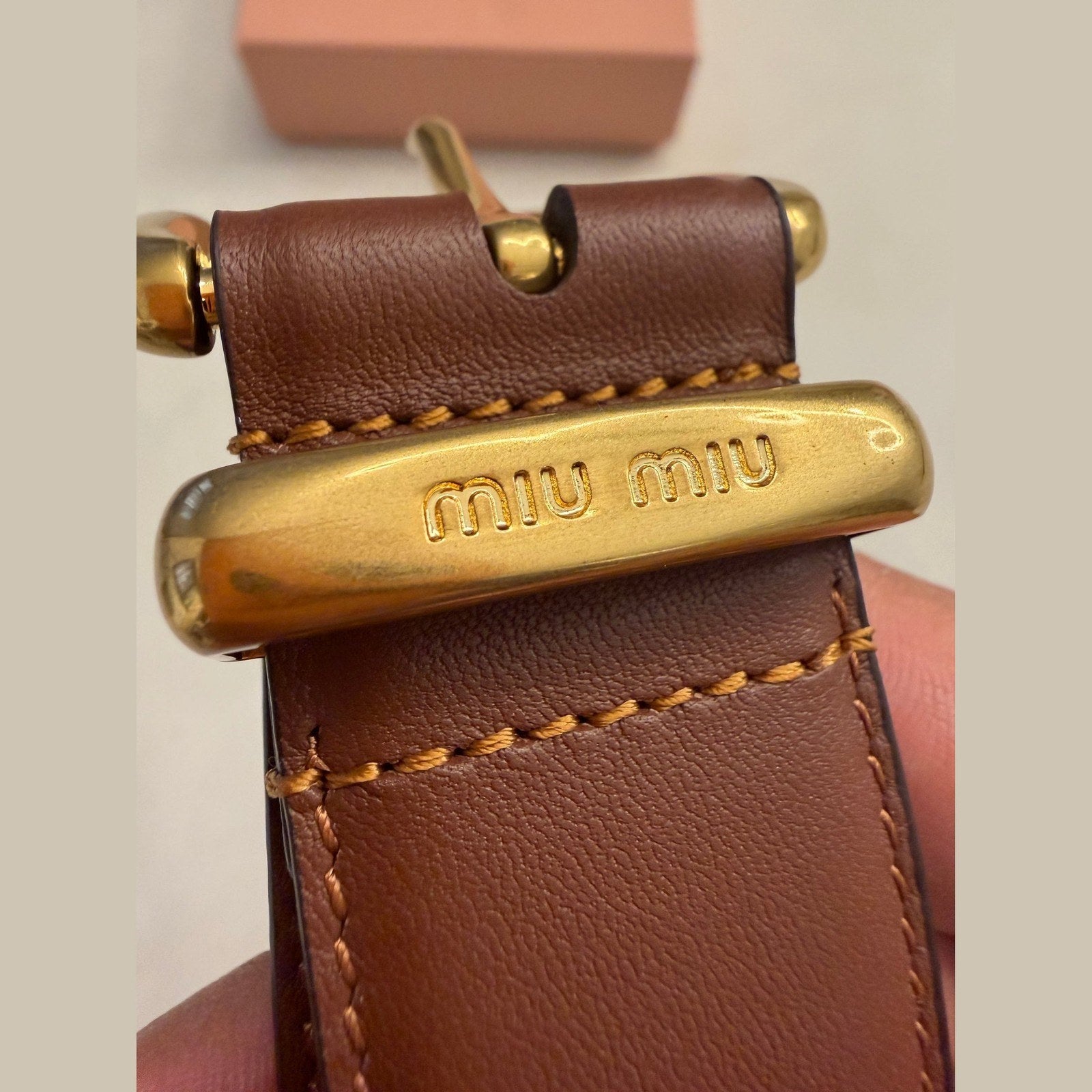 Image of חגורת עור Miu Miu