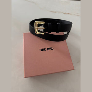 חגורת עור Miu Miu במלאי