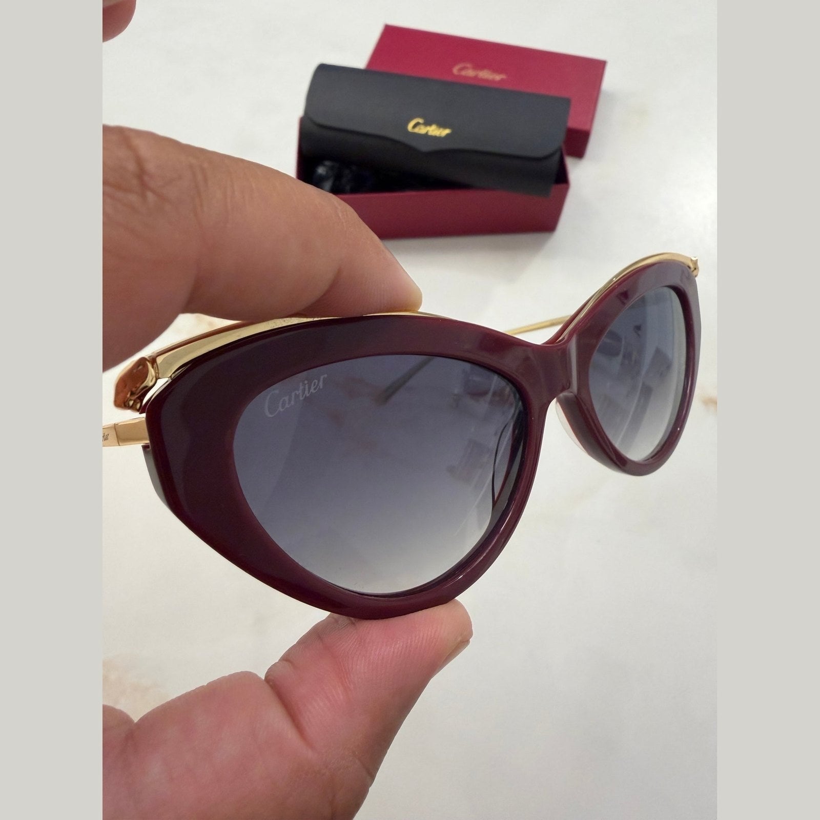 Image of Cartier - sunglasses במלאי
