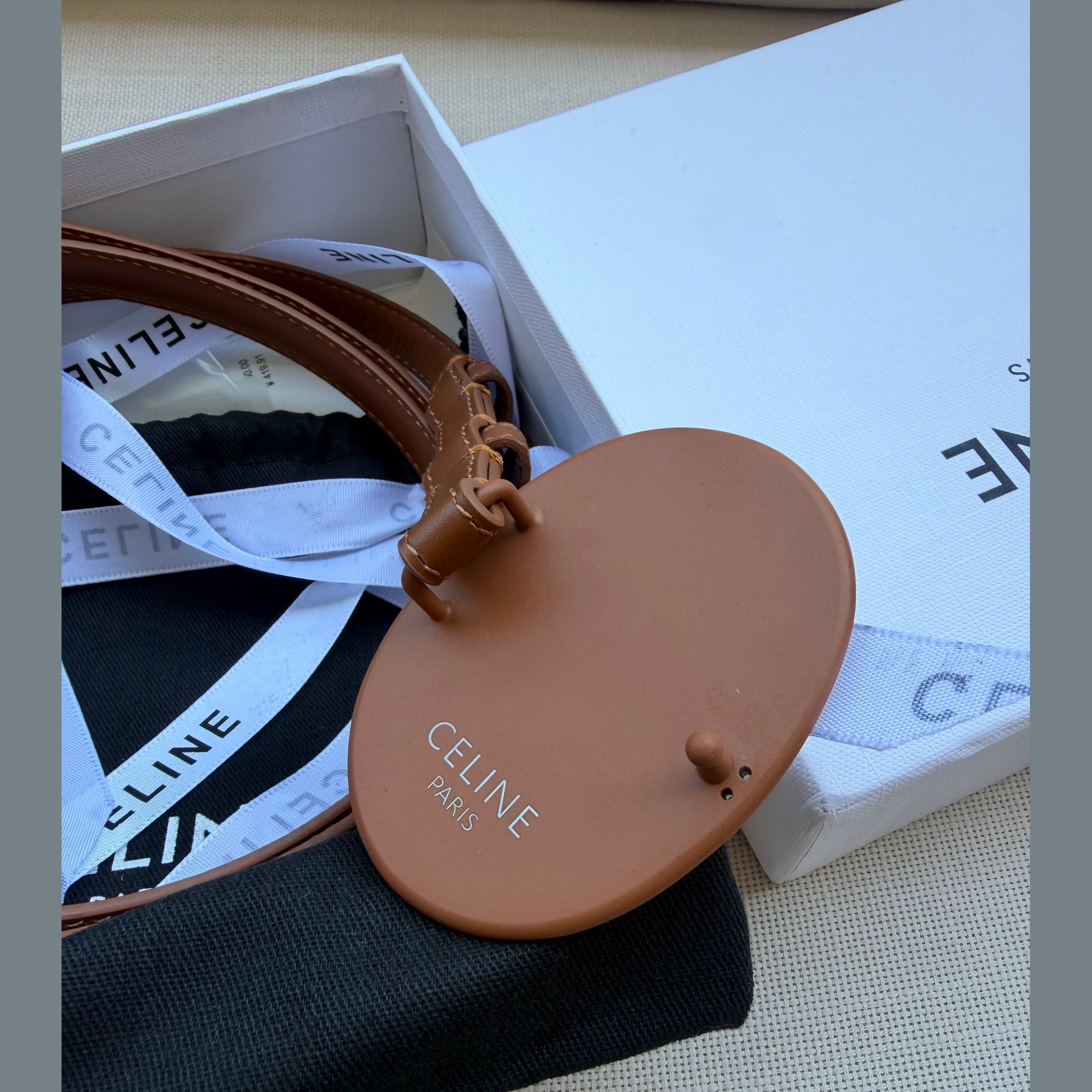 Image of חגורת עור Celine
