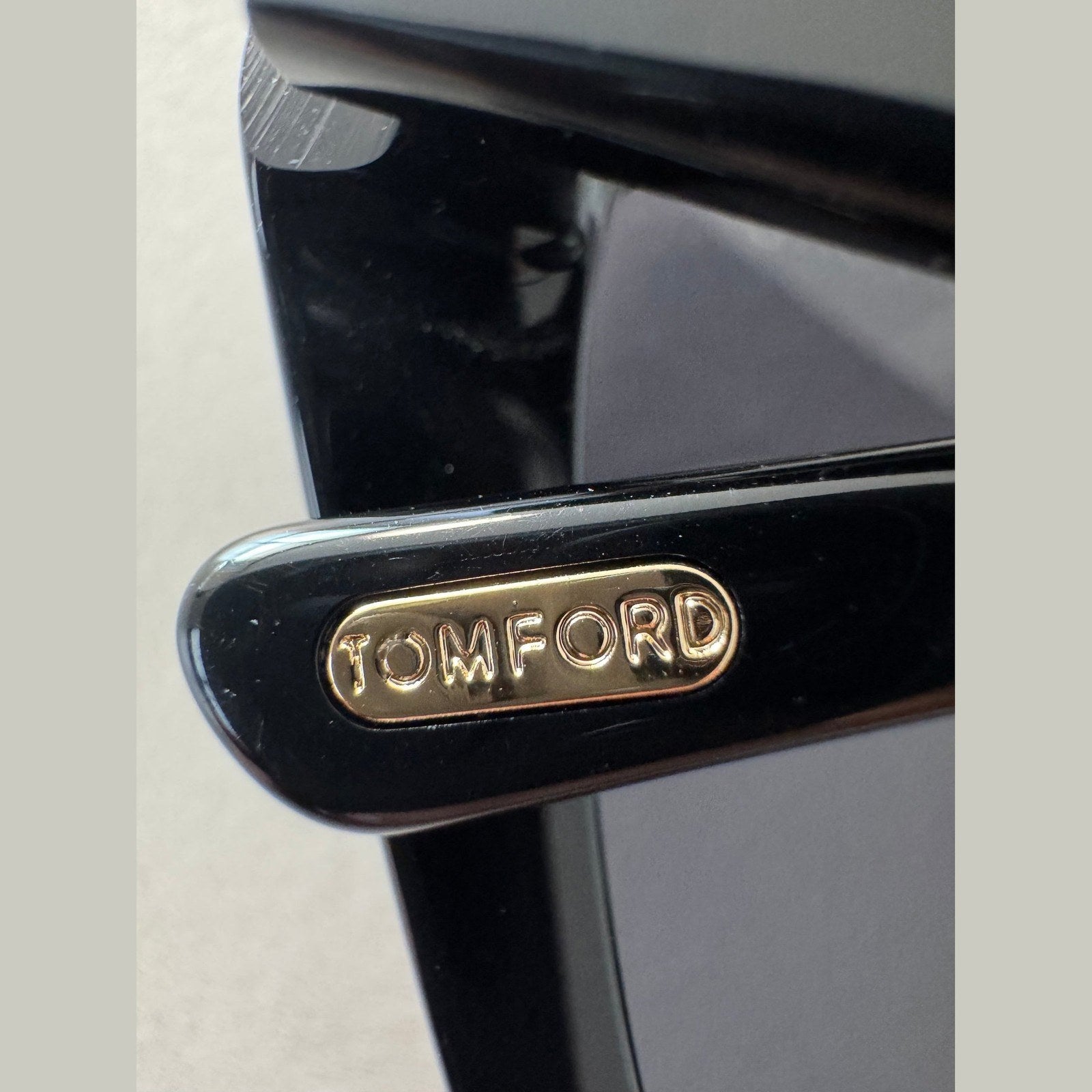 Image of משקפי שמש TOM FORD