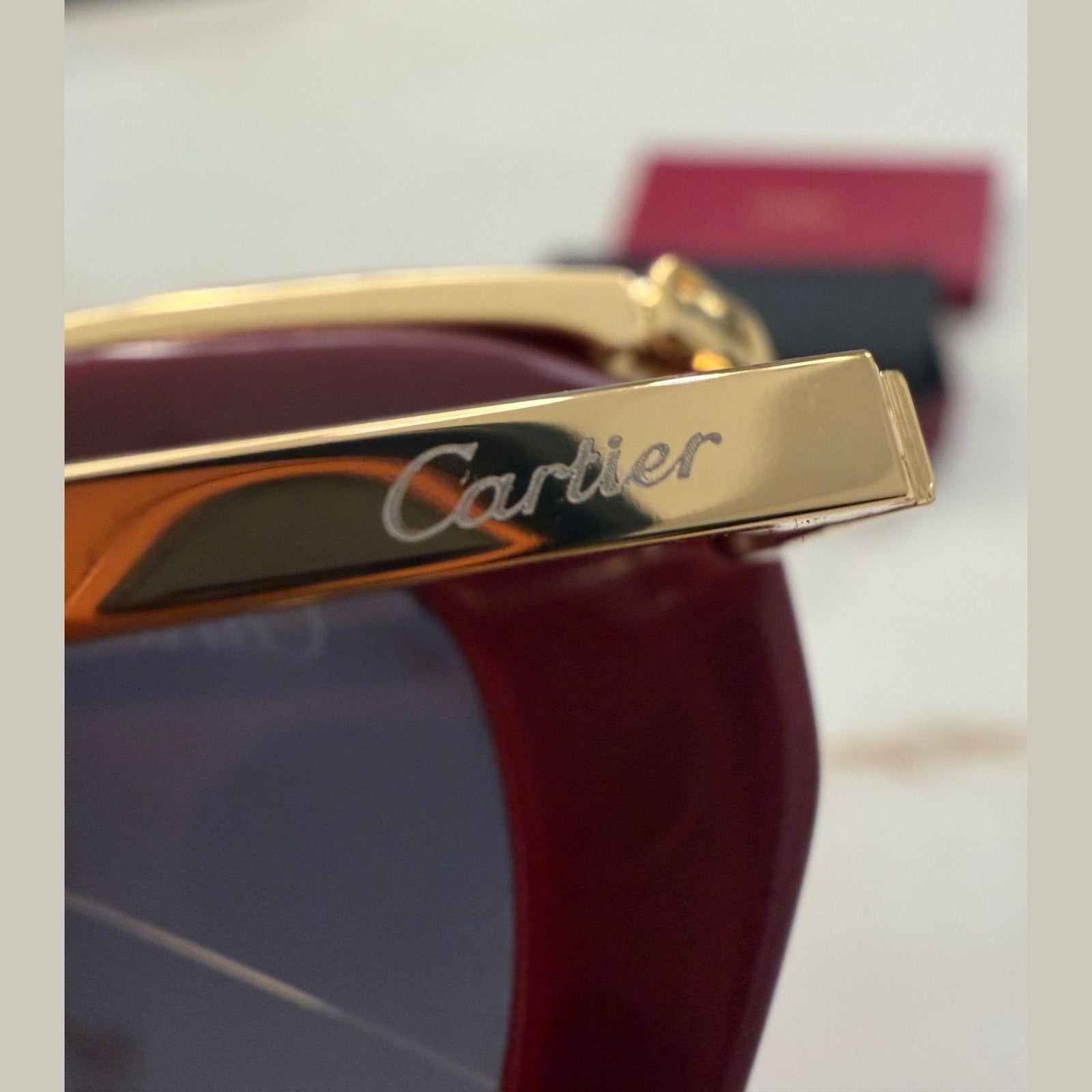 Image of Cartier - sunglasses במלאי