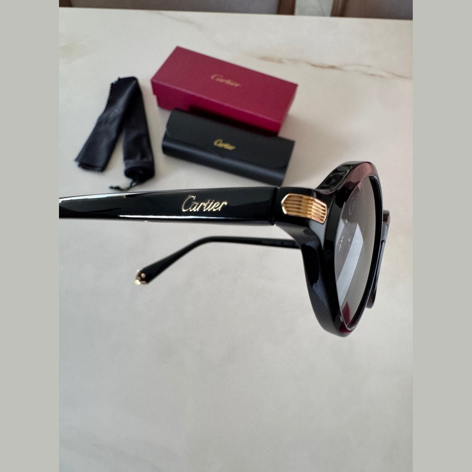 Image of Cartier - sunglasses