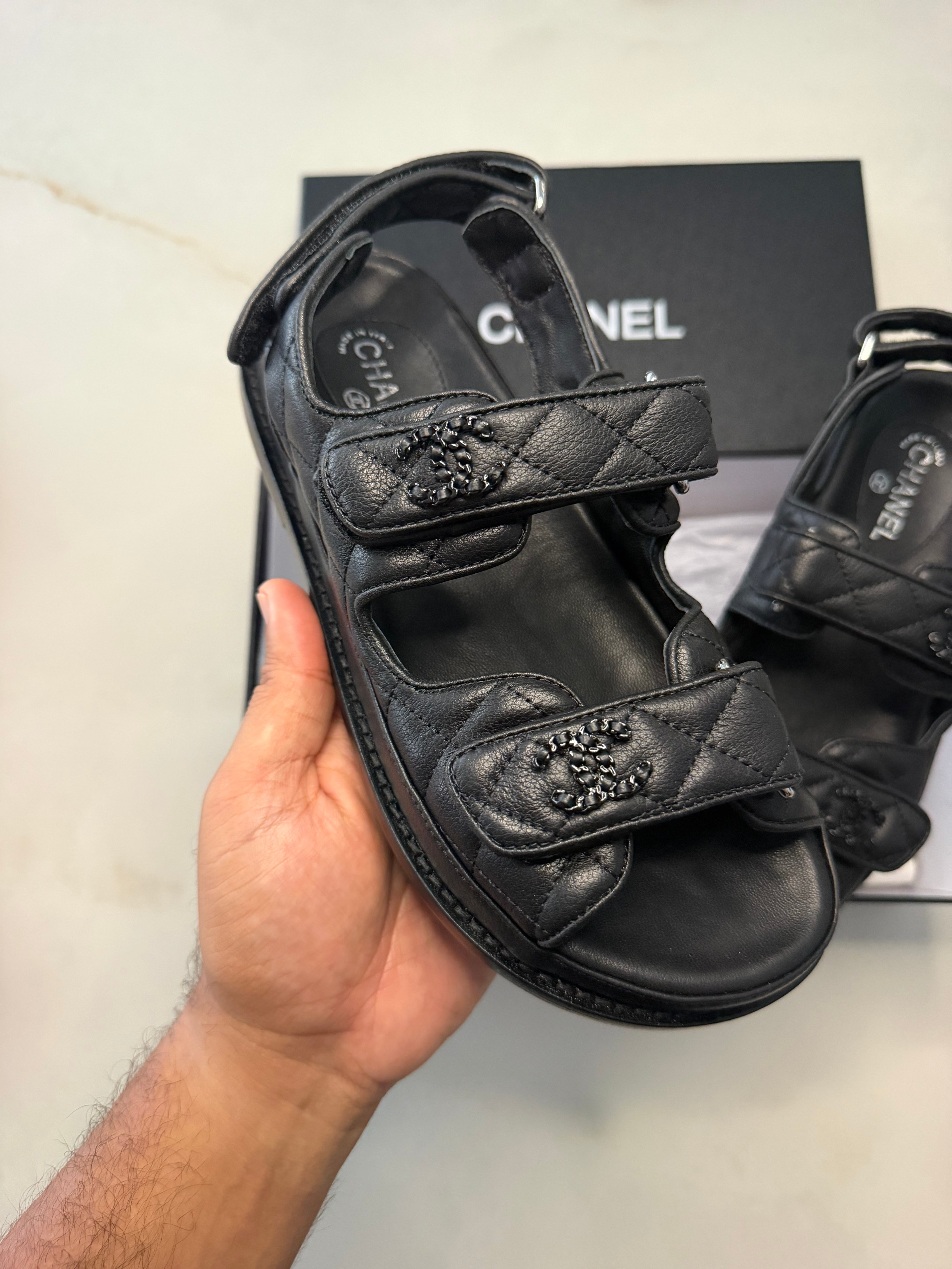 Image of Chanel sandals במלאי