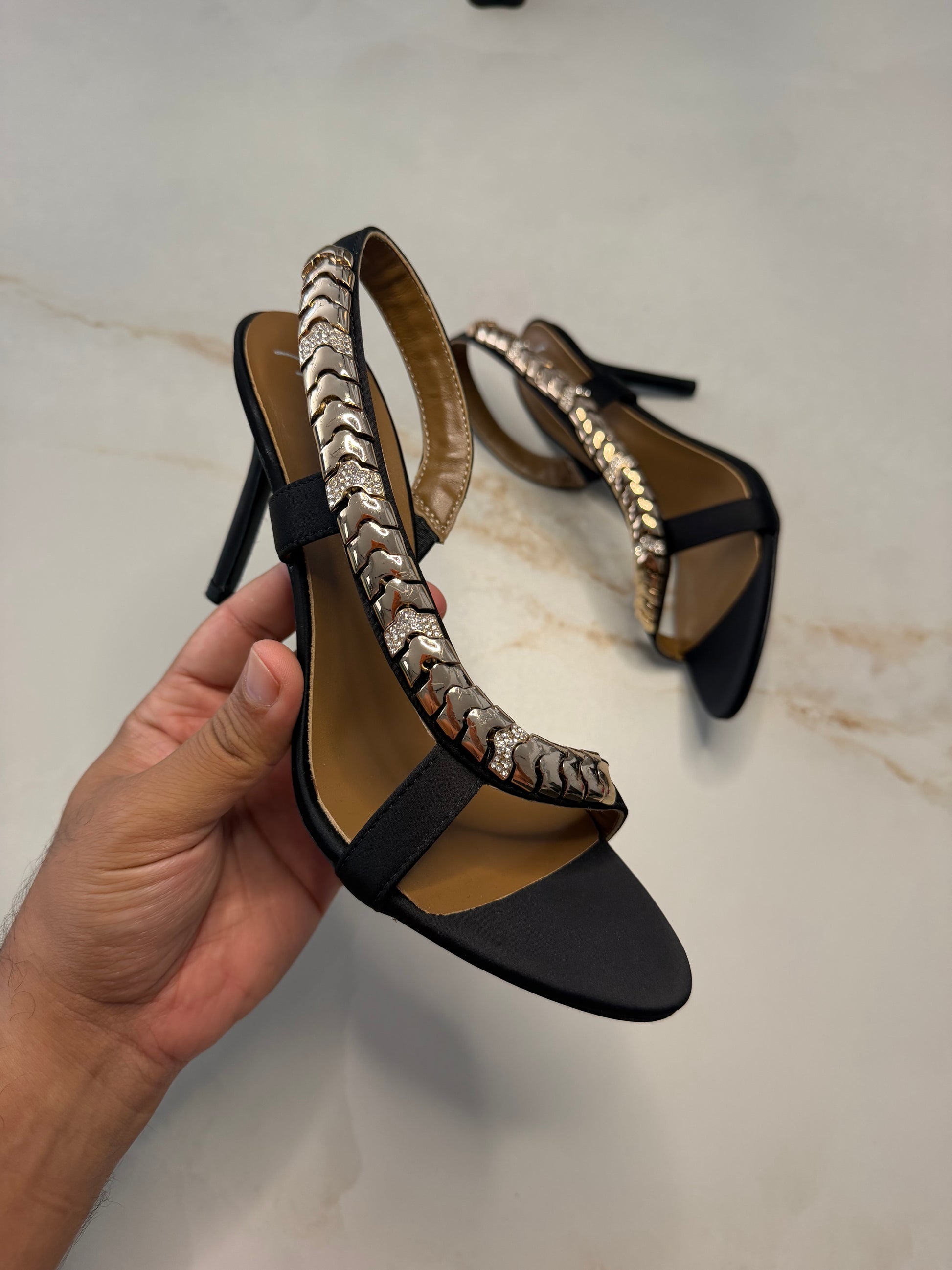 Zanotti heels במלאי