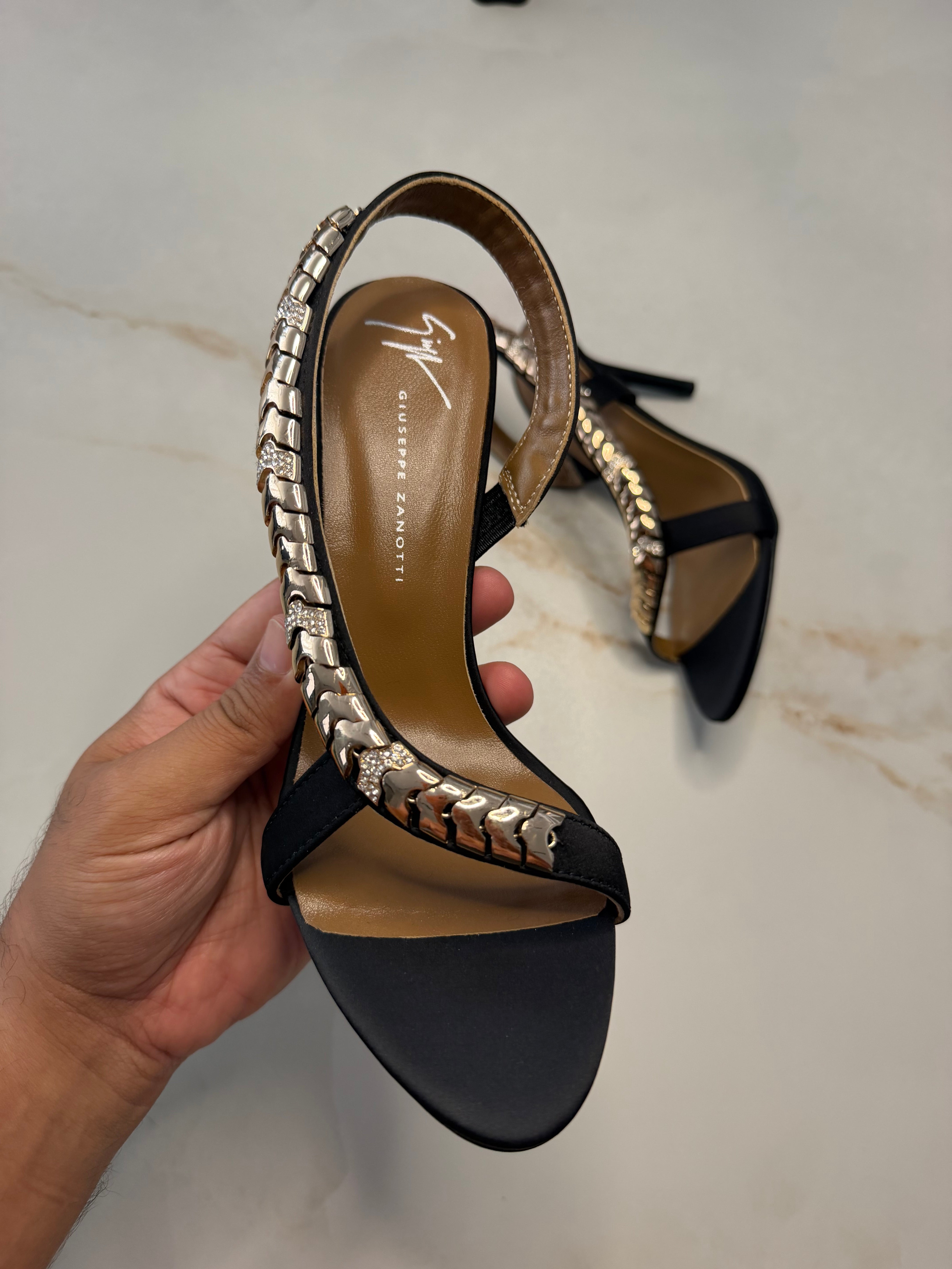 Image of Zanotti heels במלאי