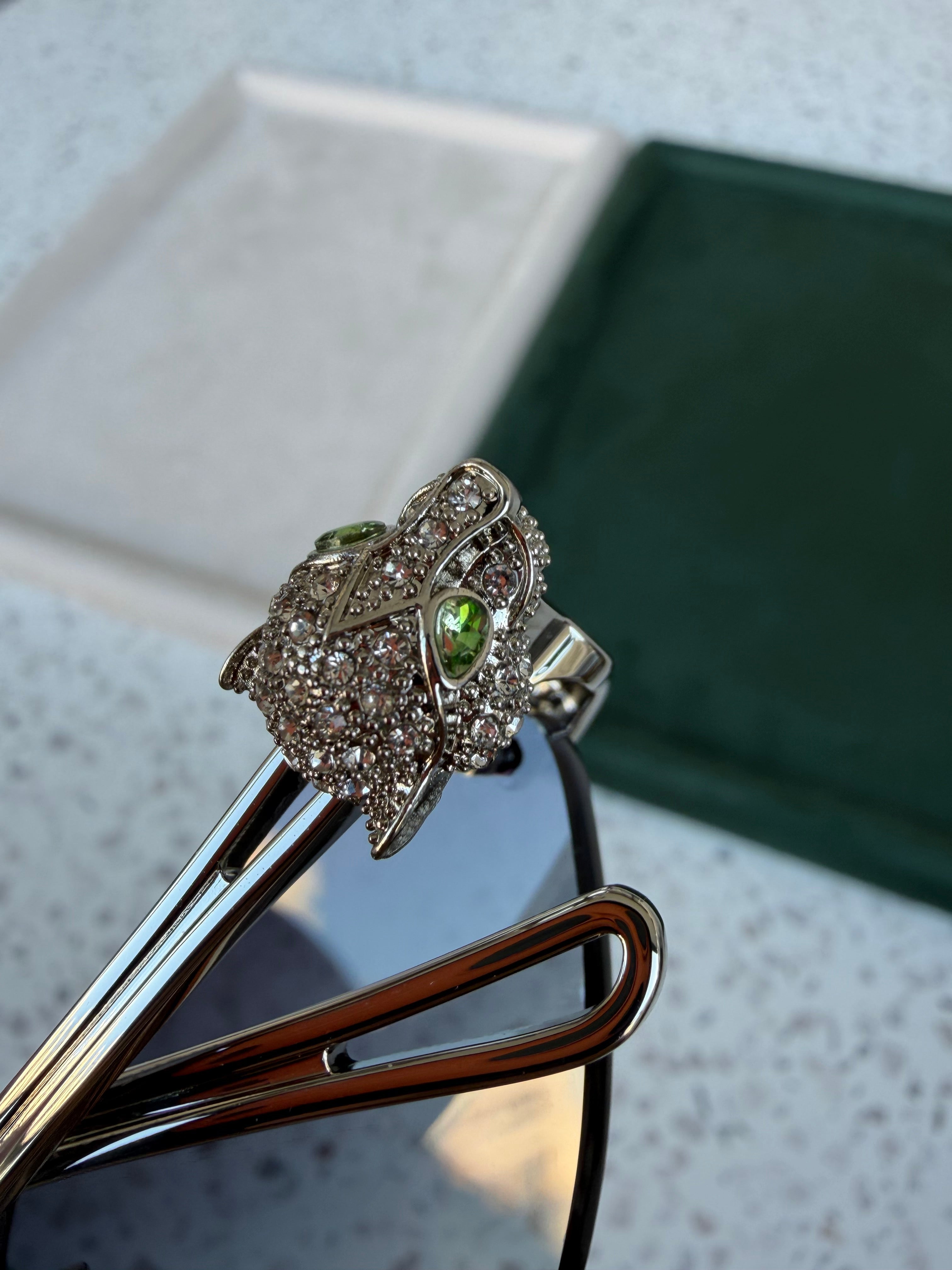 Image of Cartier - sunglasses במלאי
