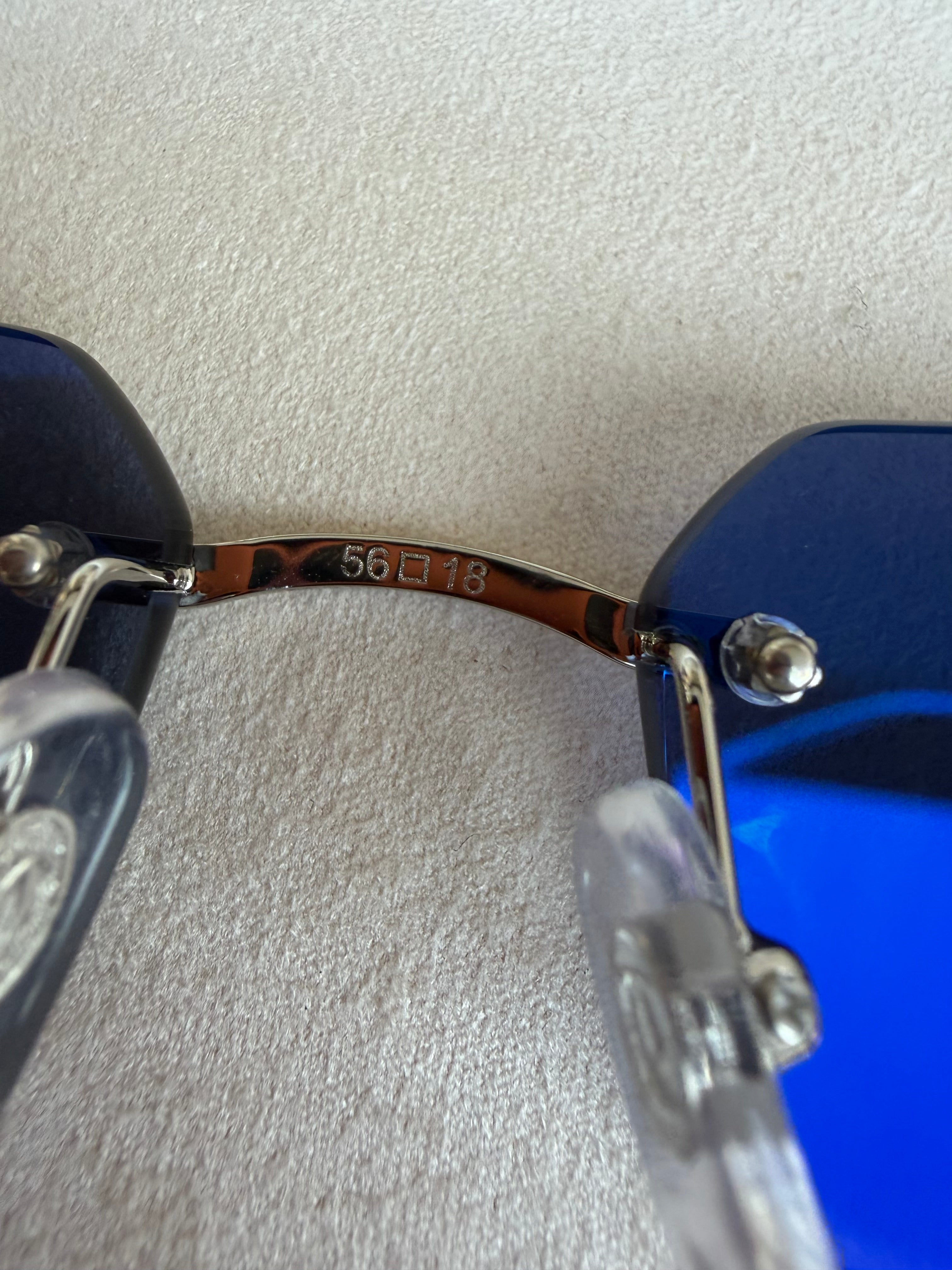 Image of Cartier - sunglasses במלאי