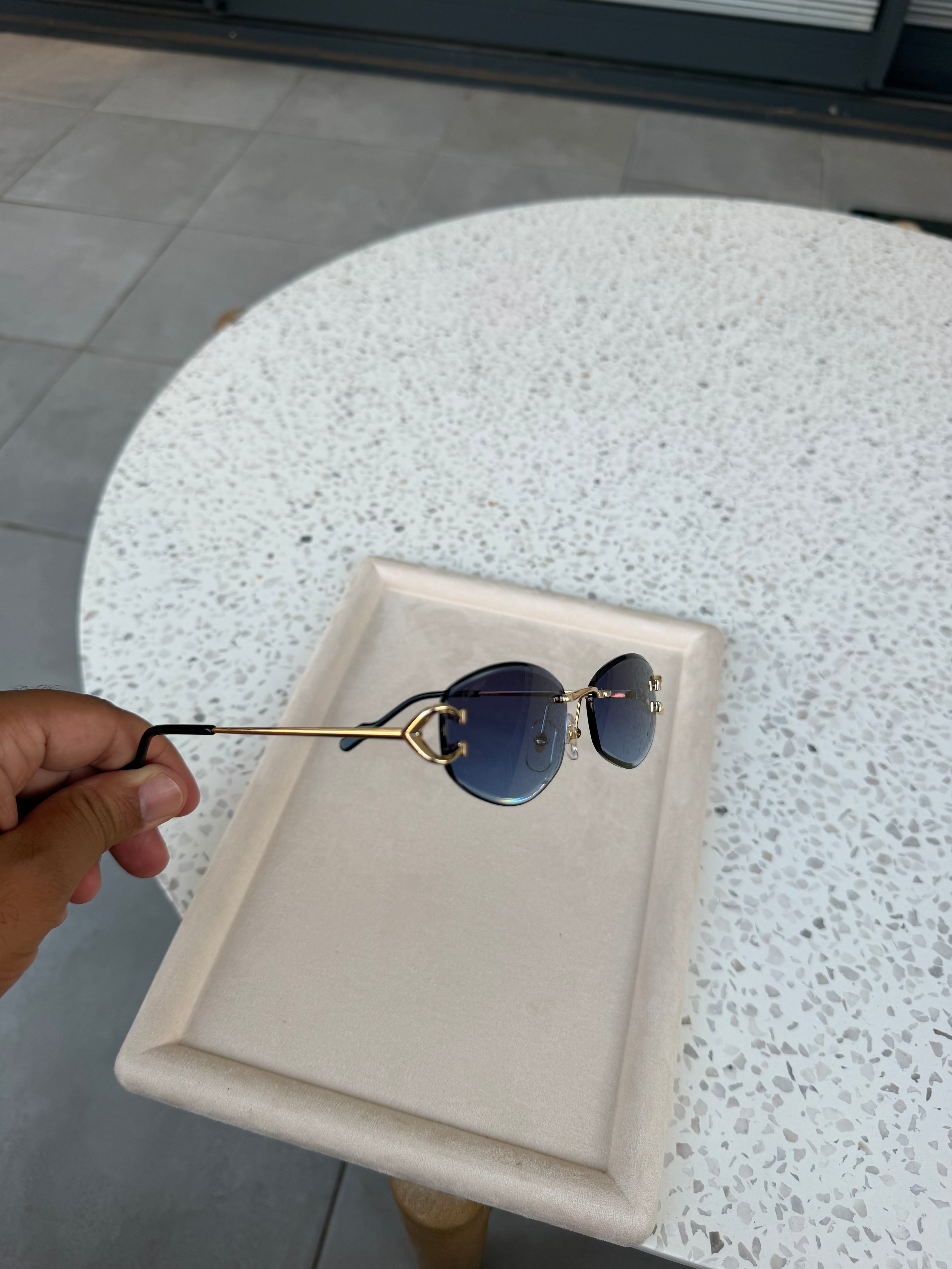 Image of Cartier - sunglasses