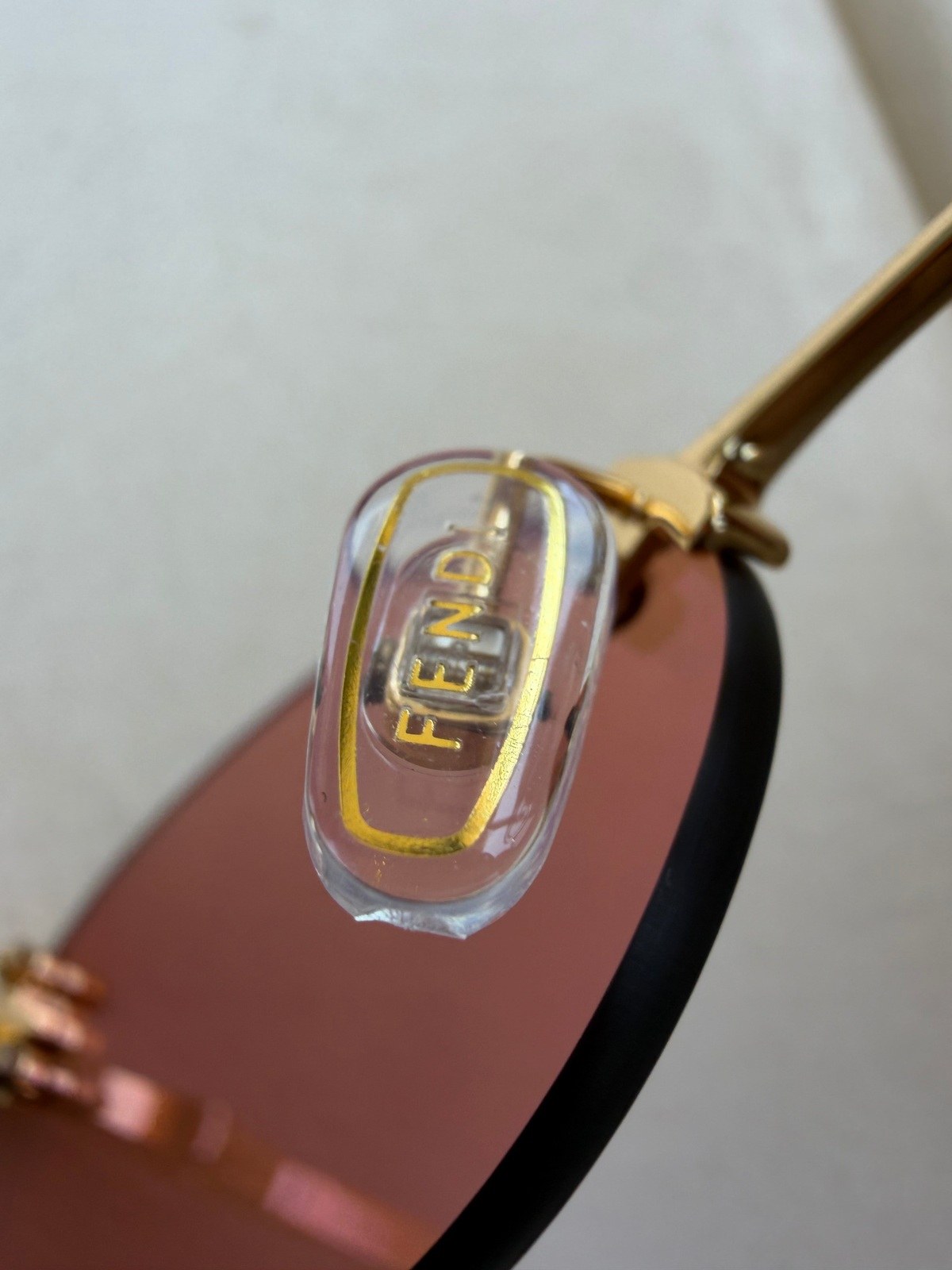 Image of FENDI - משקפי שמש במלאי