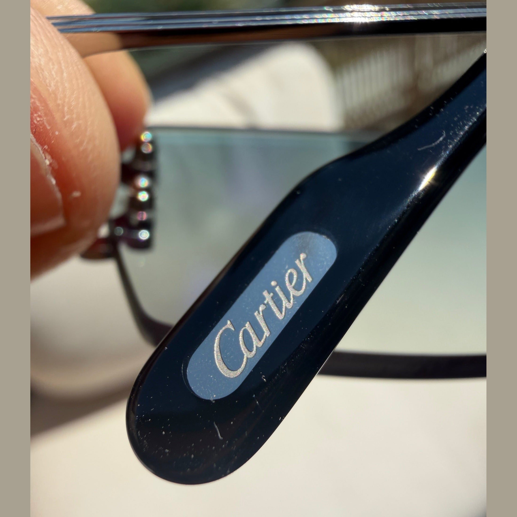Image of Cartier - sunglasses במלאי