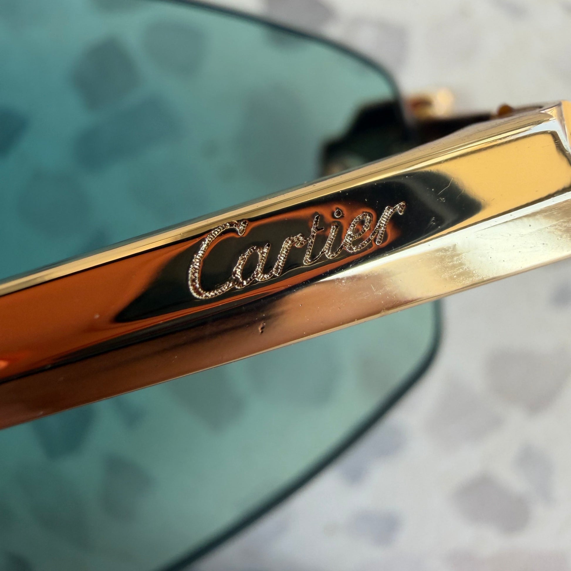 Cartier - sunglasses במלאי