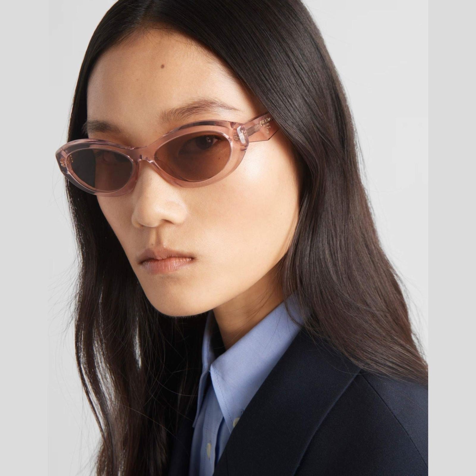 Image of PRADA - משקפי שמש לוגו