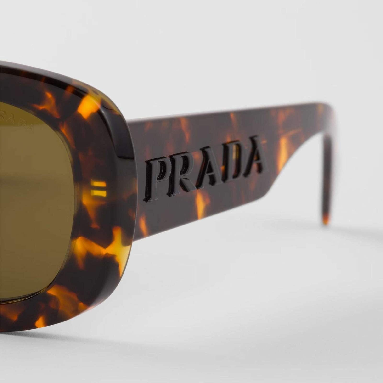 Image of PRADA - משקפי שמש לוגו