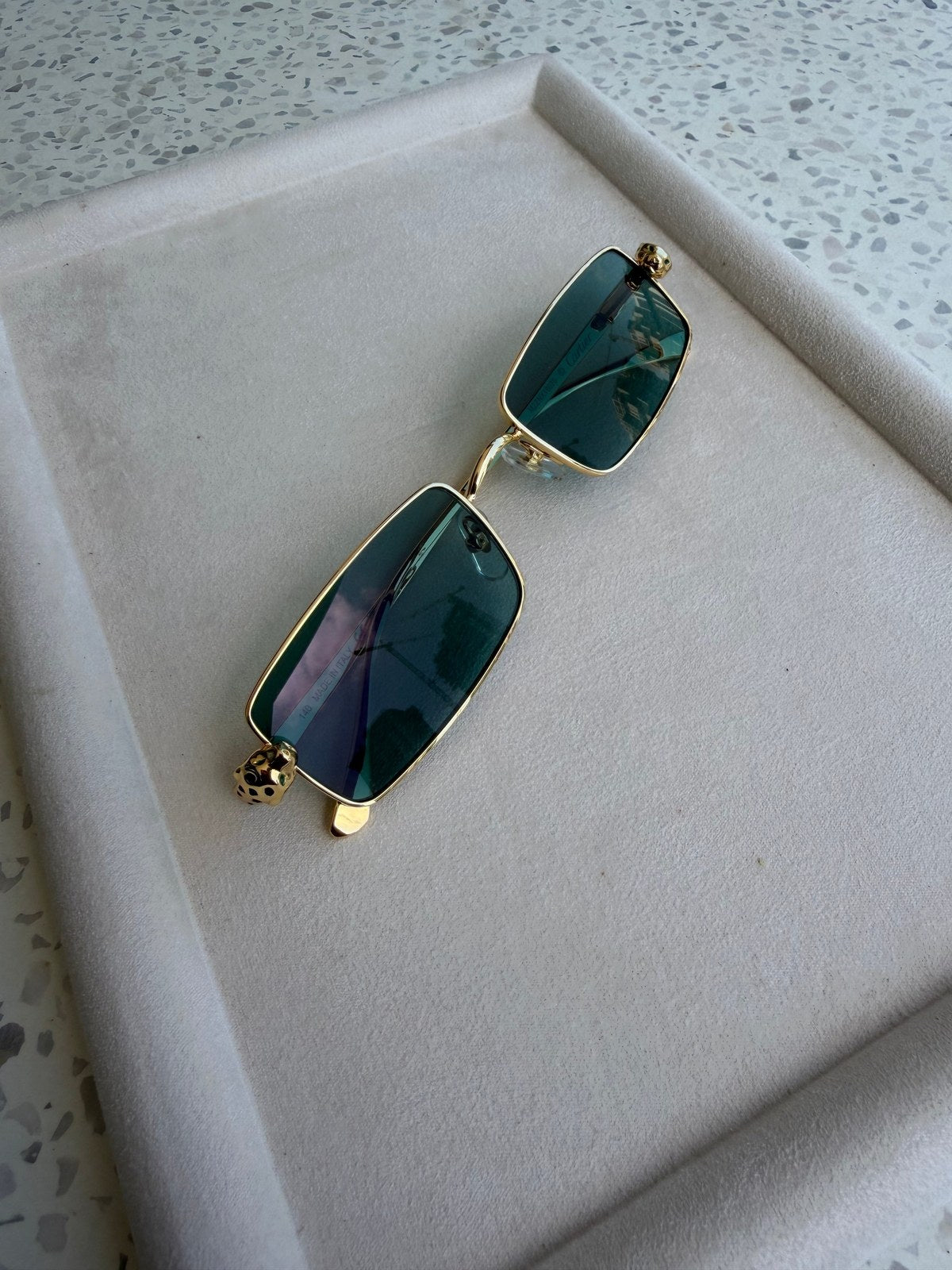 Cartier - sunglasses במלאי