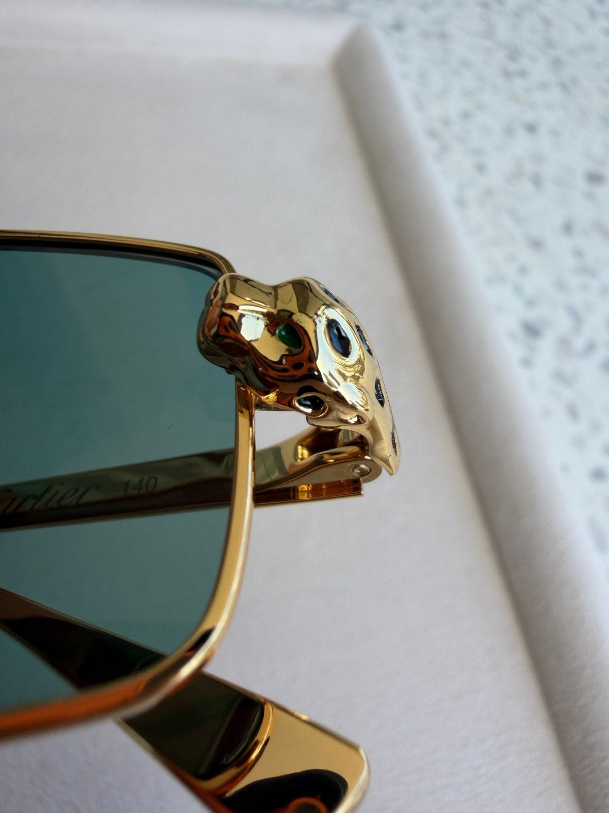 Cartier - sunglasses במלאי