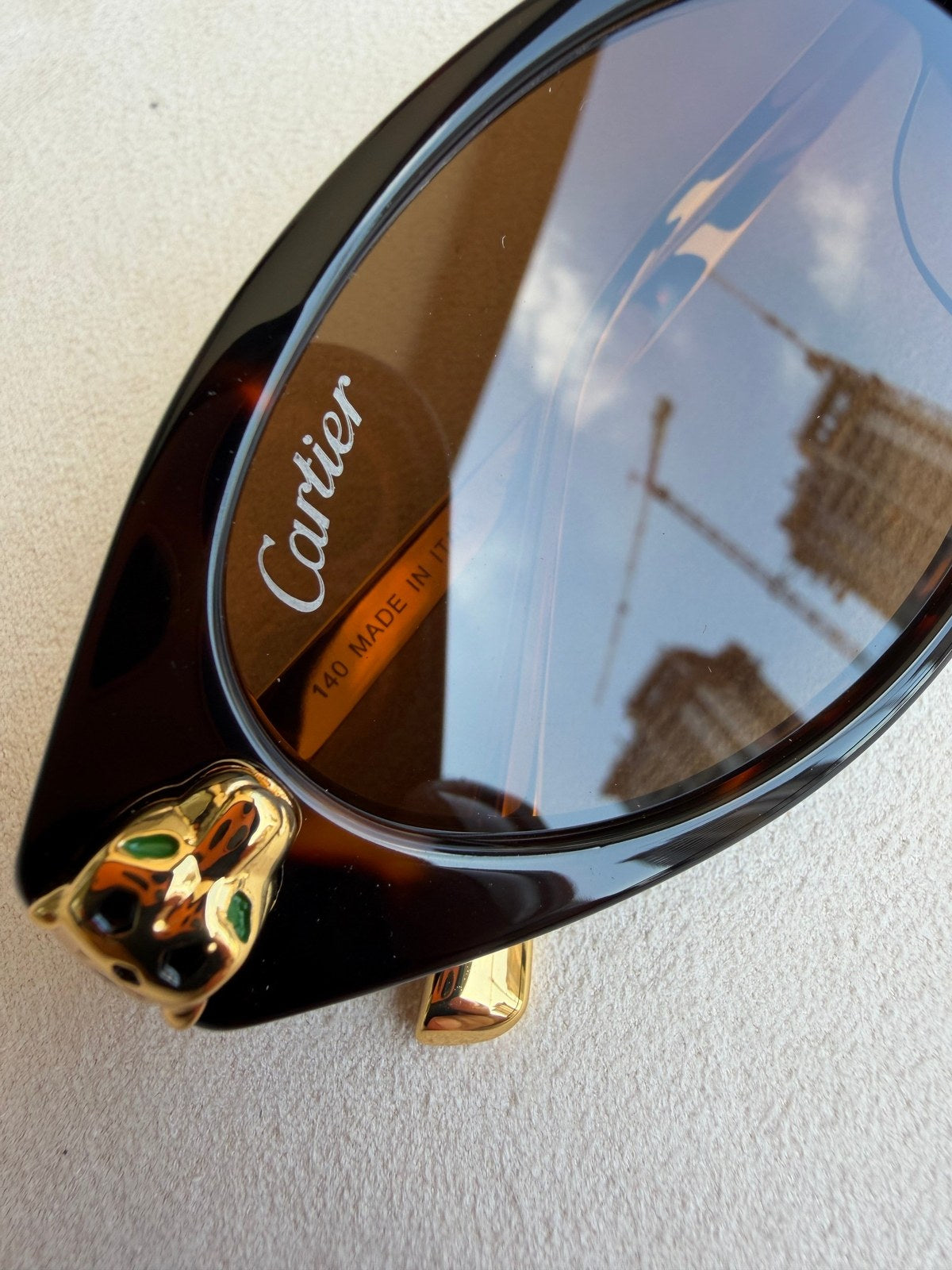 Image of Cartier - sunglasses במלאי