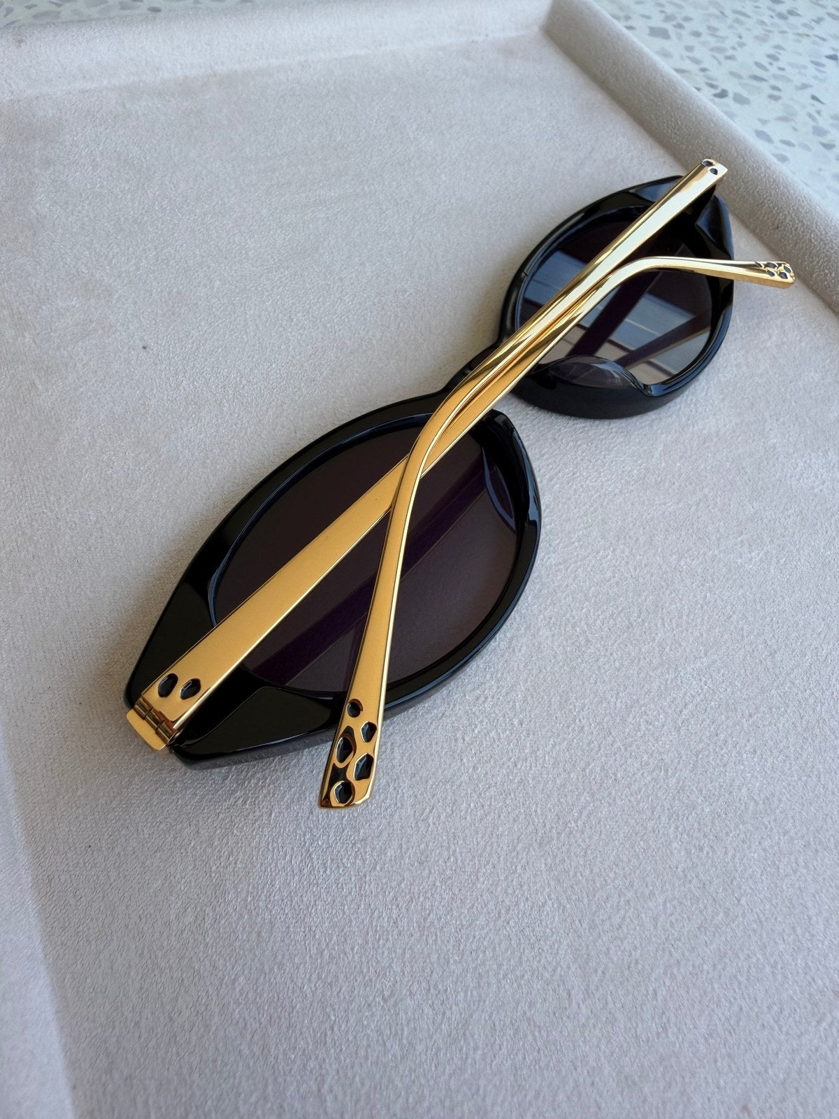 Image of Cartier - sunglasses במלאי