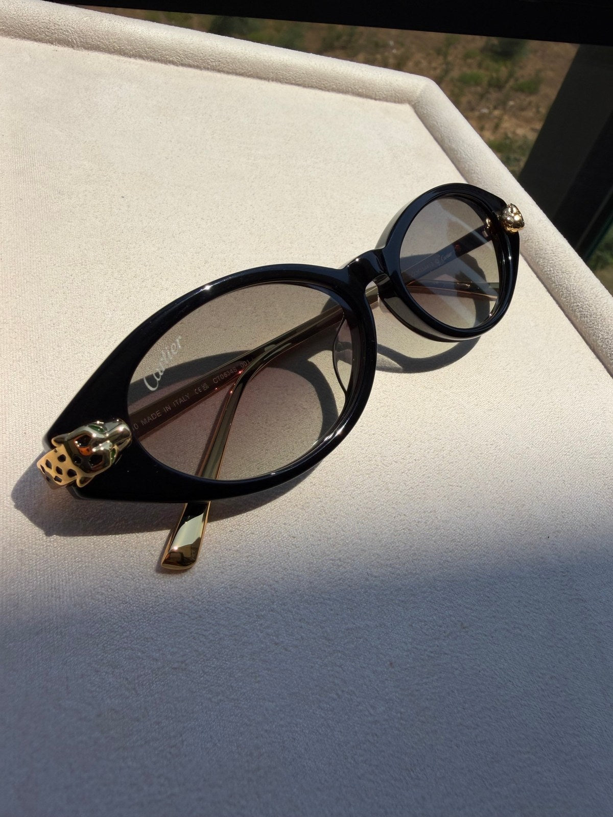 Image of Cartier - sunglasses במלאי
