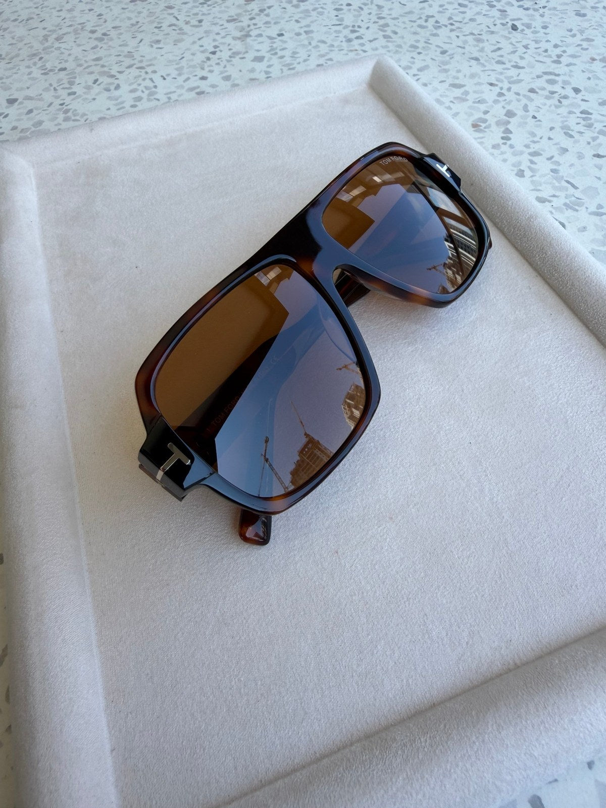 Image of משקפי שמש TOM FORD