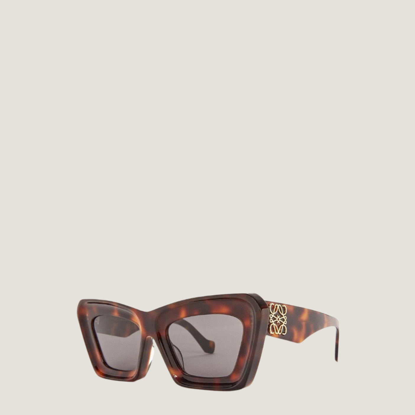 Image of Stylish LOEWE sunglasses with geometric frames and UV400 protection.
