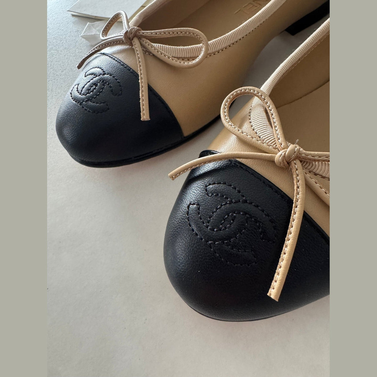 CHANEL BALLET FLATS במלאי