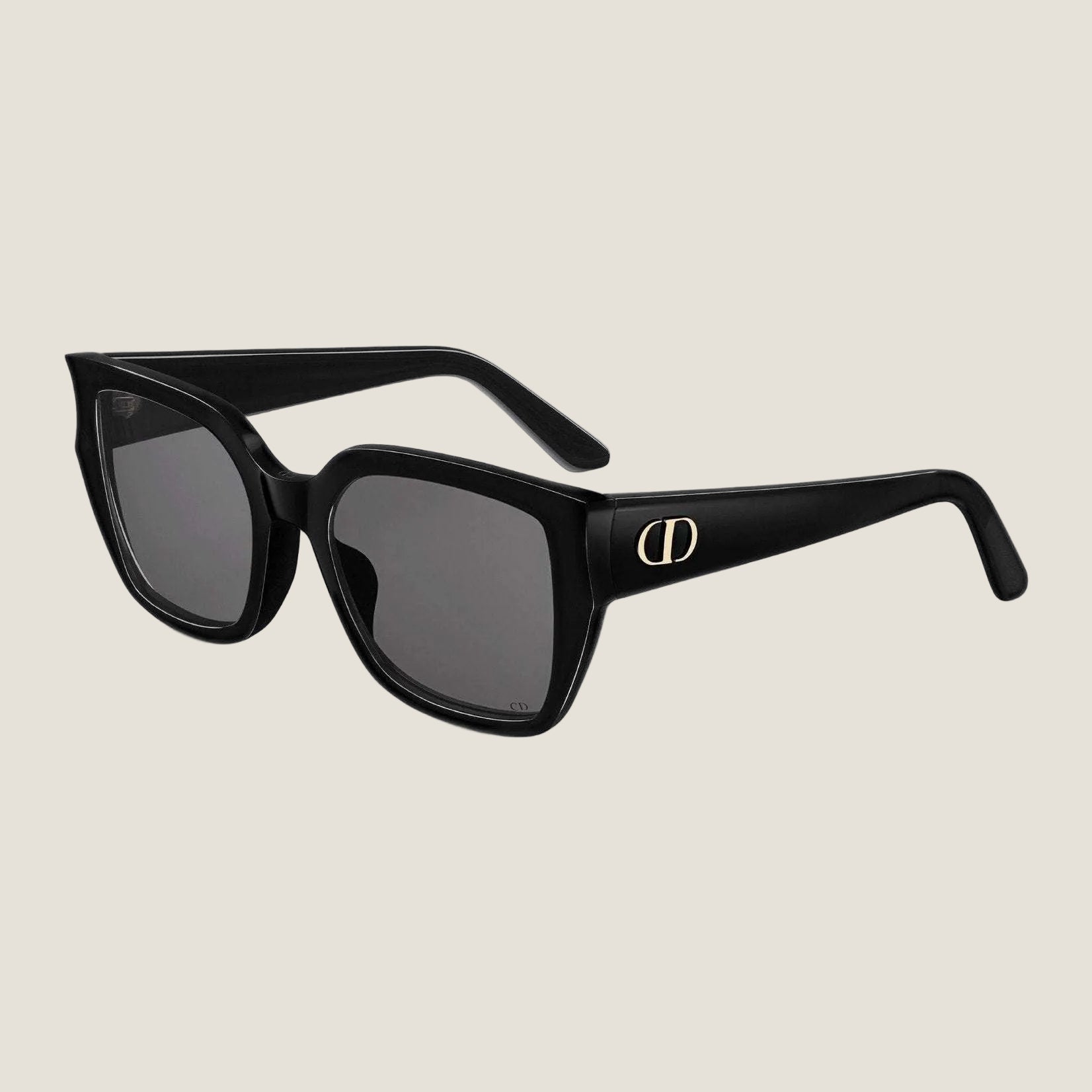 Image of Dior sunglasses with bold design and UV400 lenses, elegant and durable frames.