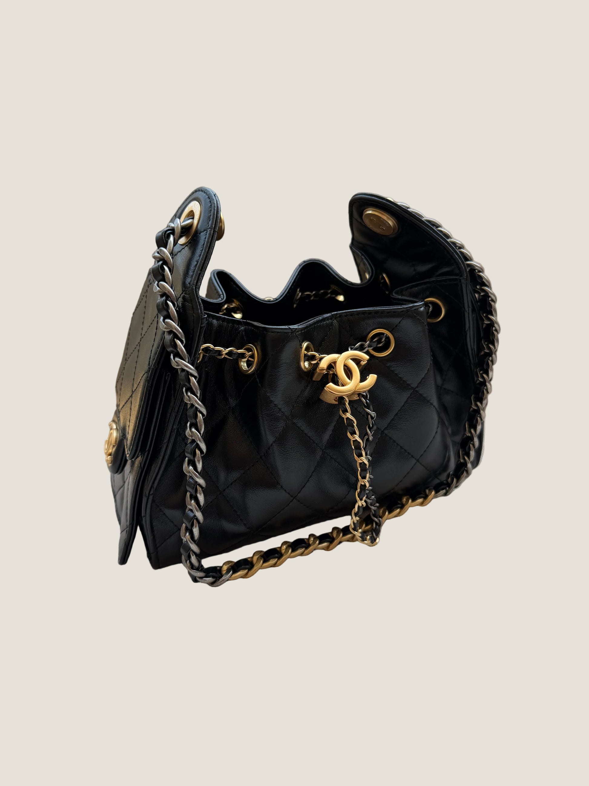 CHANEL 25 mini במלאי