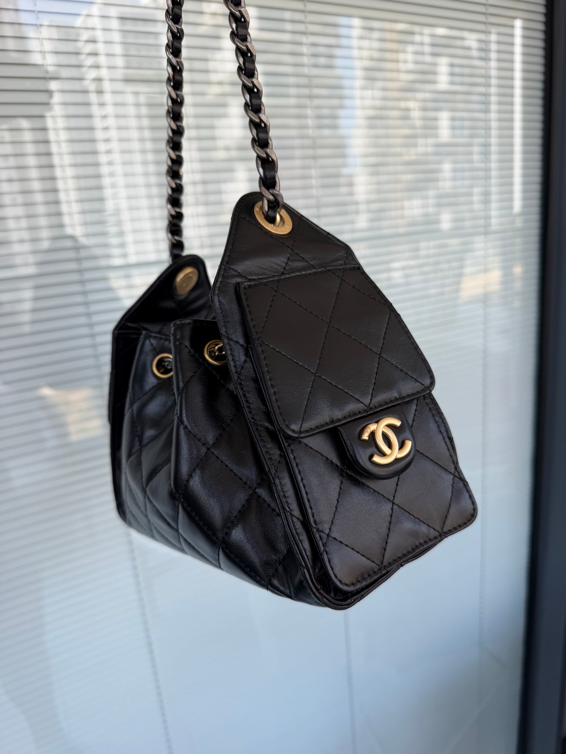 CHANEL 25 mini במלאי
