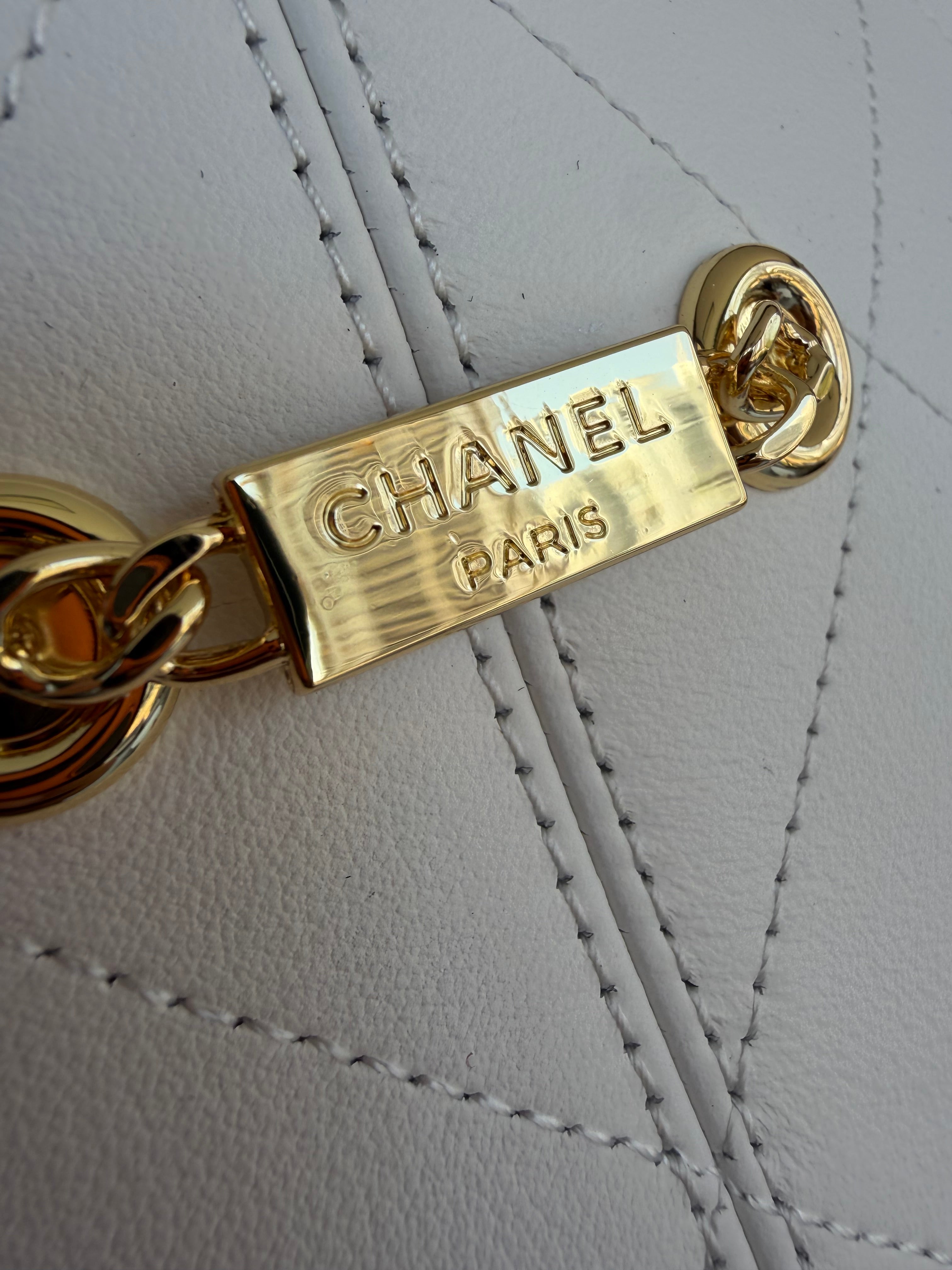 Image of CHANEL bag במלאי