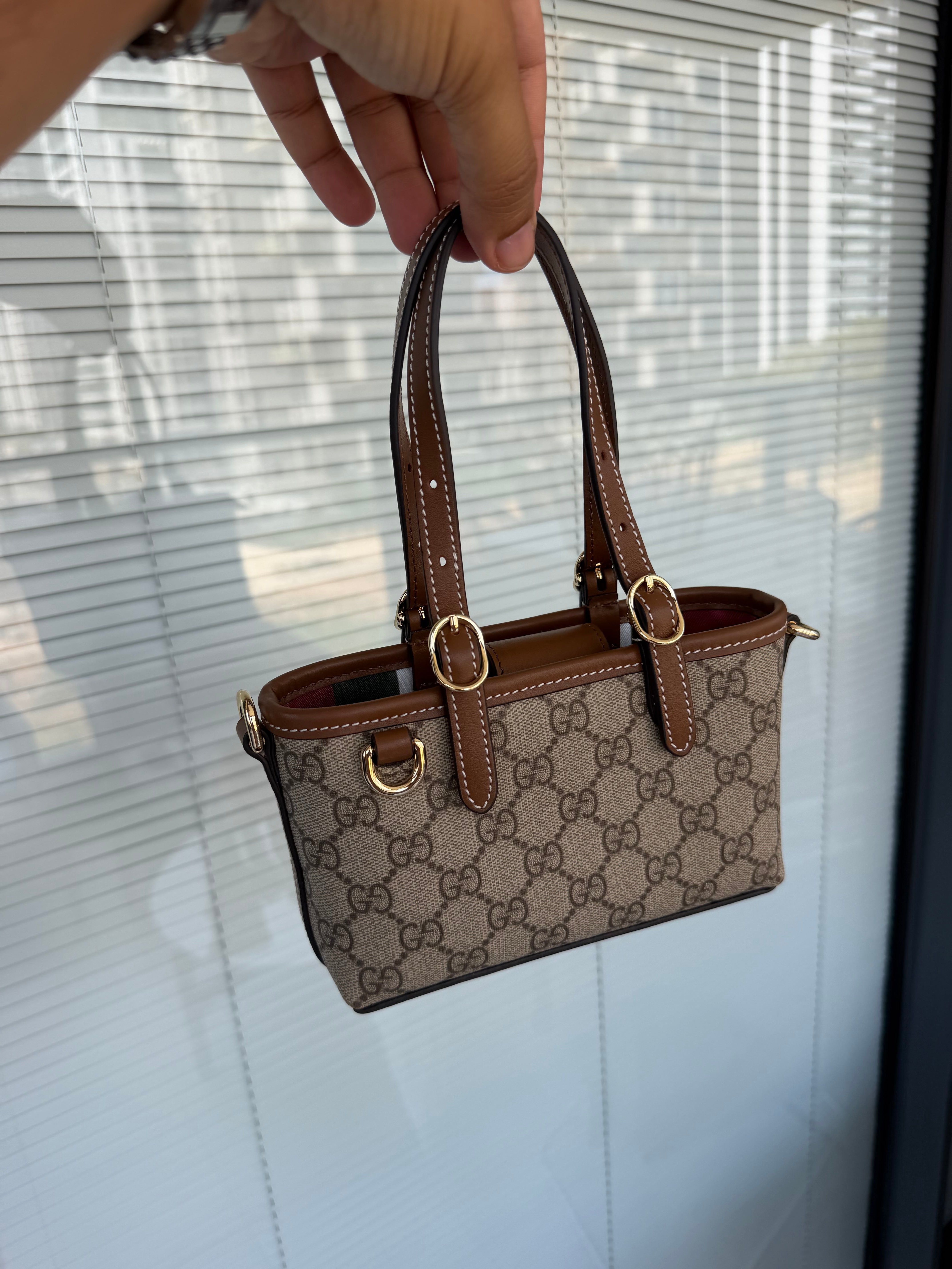 Image of Gucci mini bag במלאי
