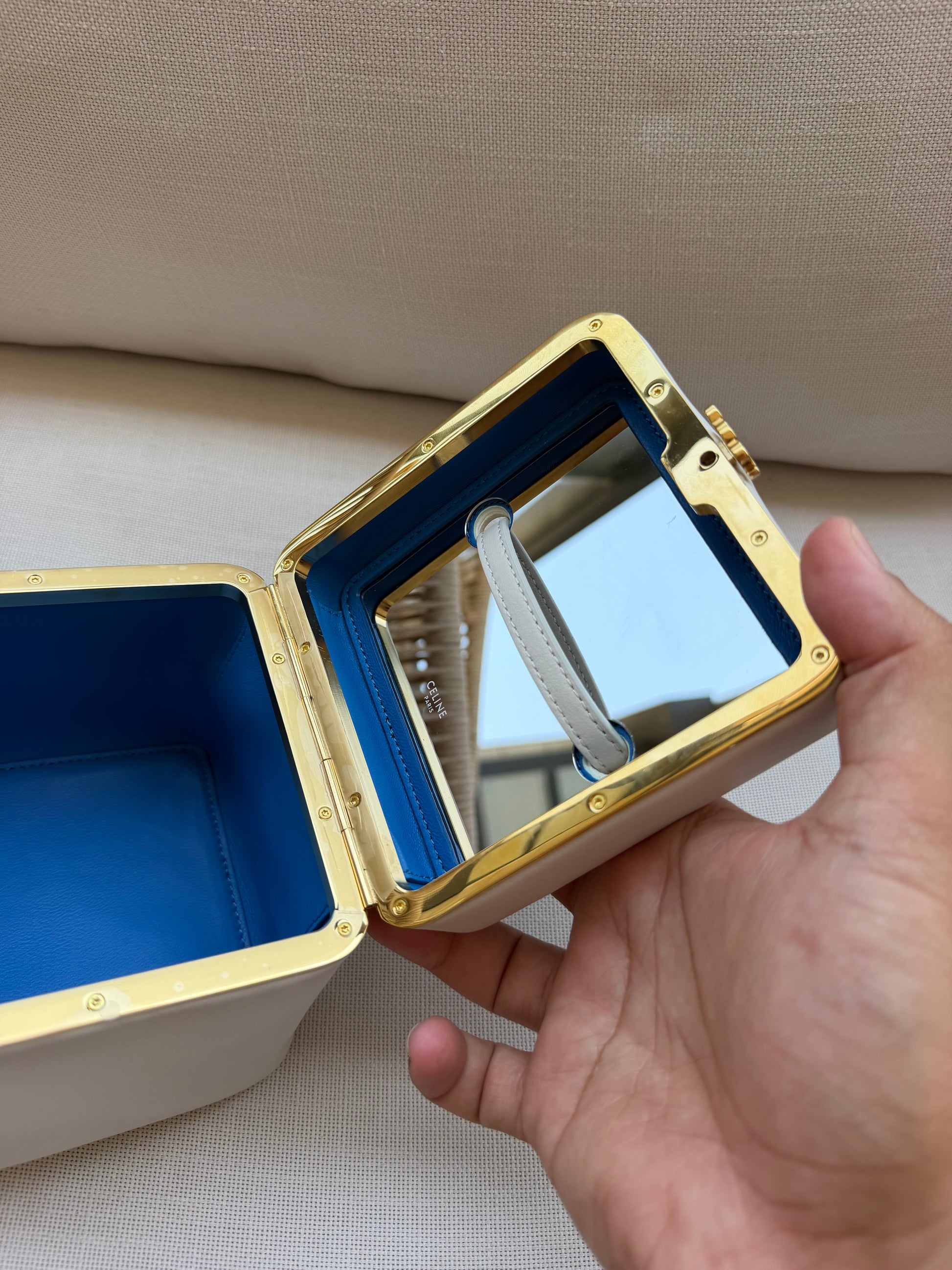 CELINE bag לבן במלאי