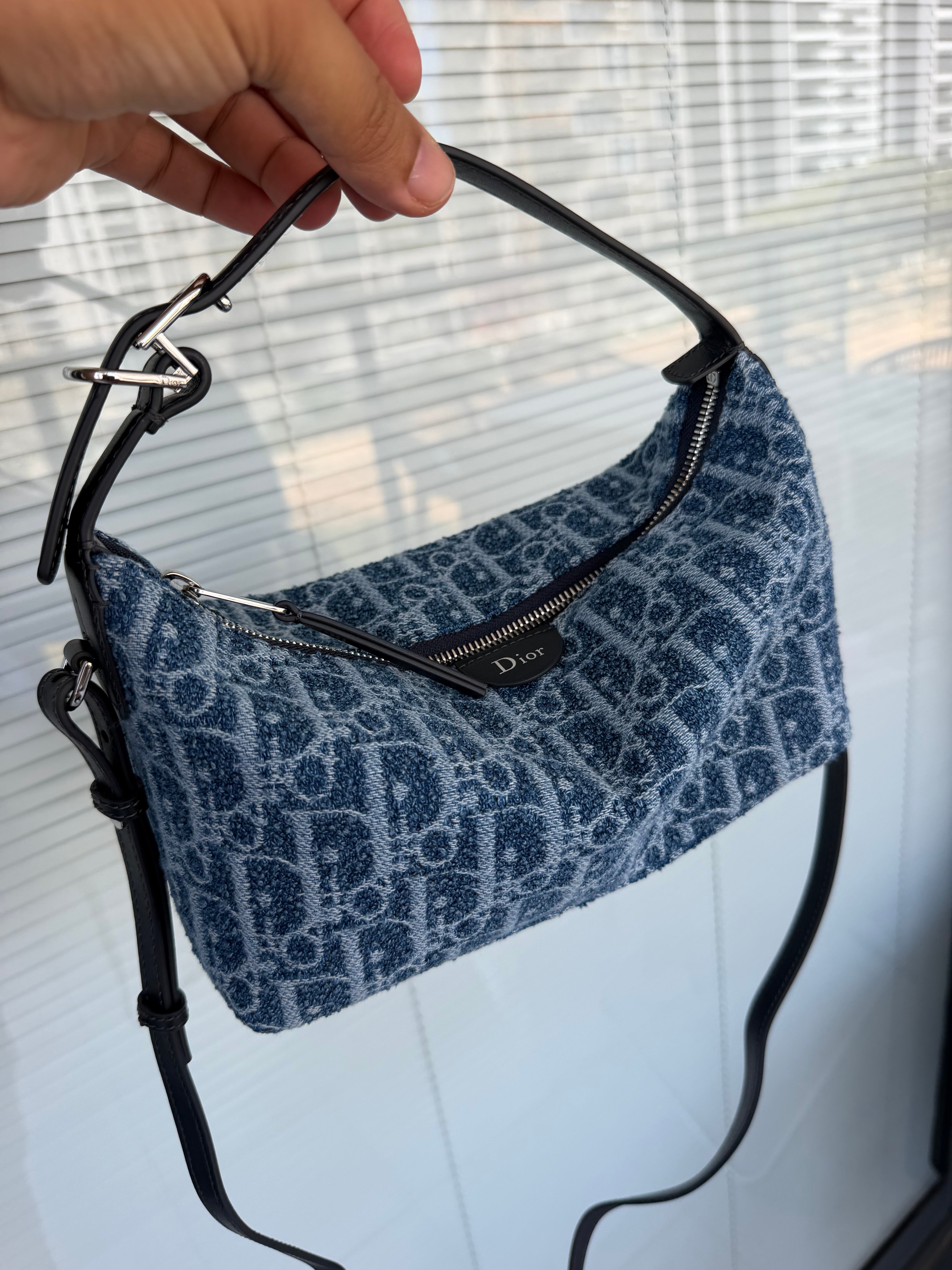 Image of DIOR bag במלאי