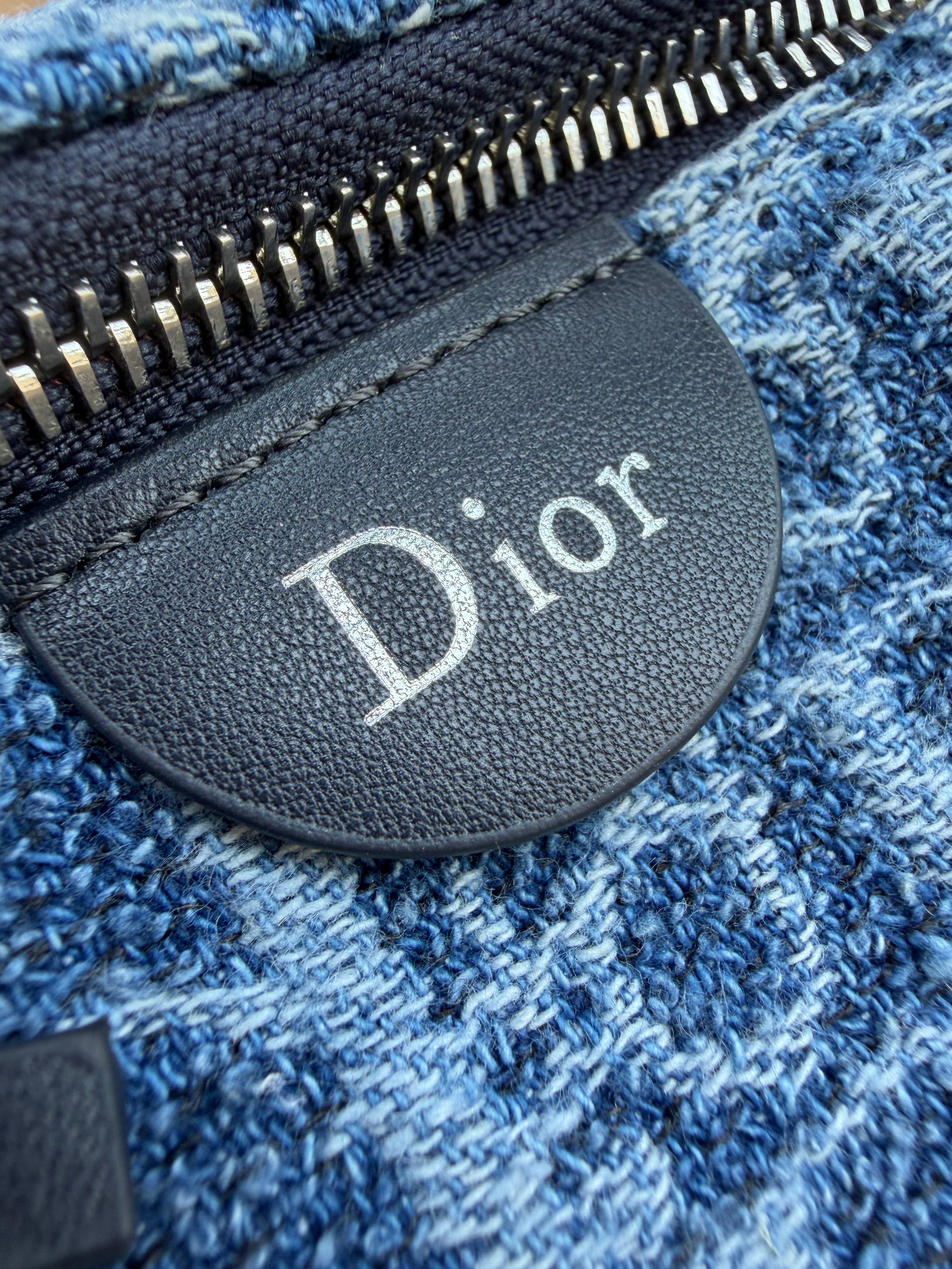 Image of DIOR bag במלאי