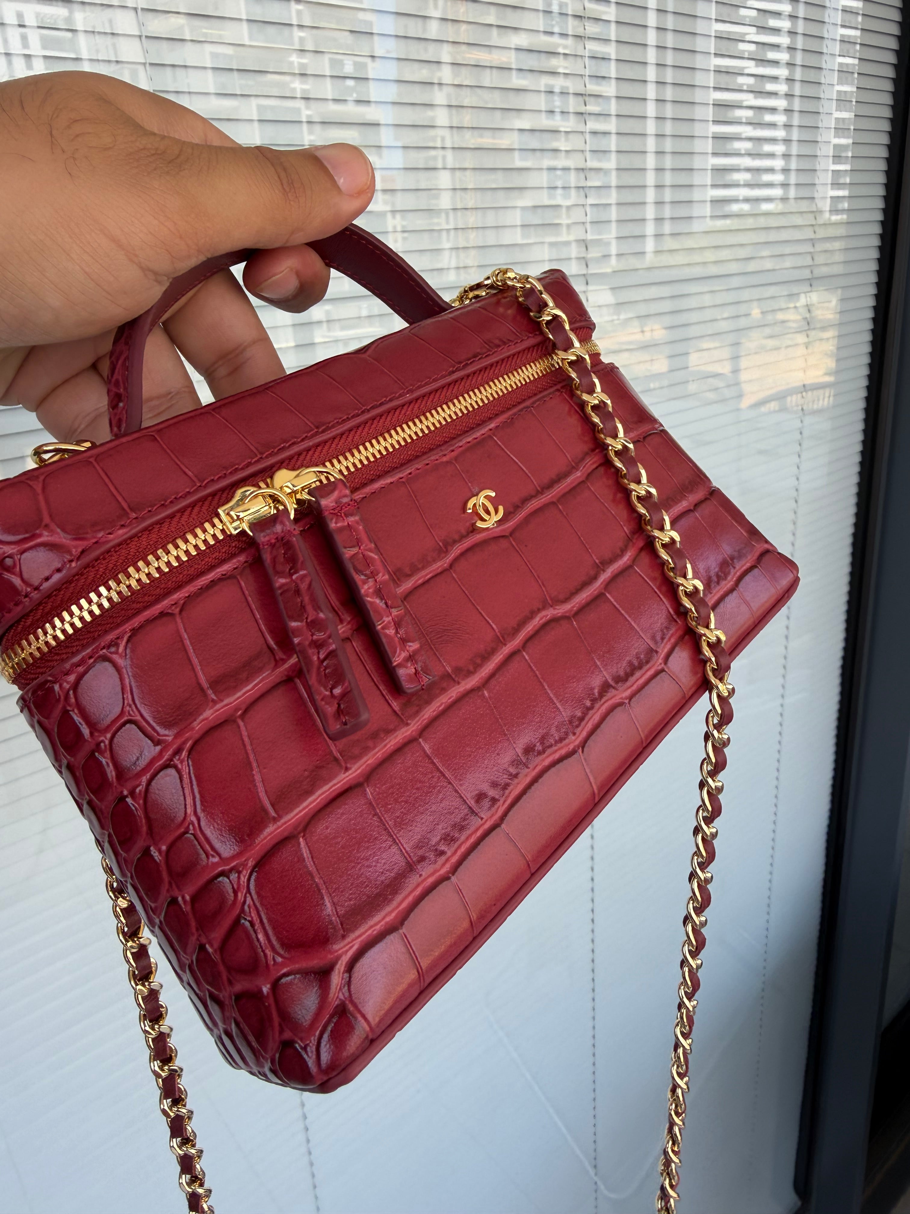 Image of CHANEL mini bag במלאי