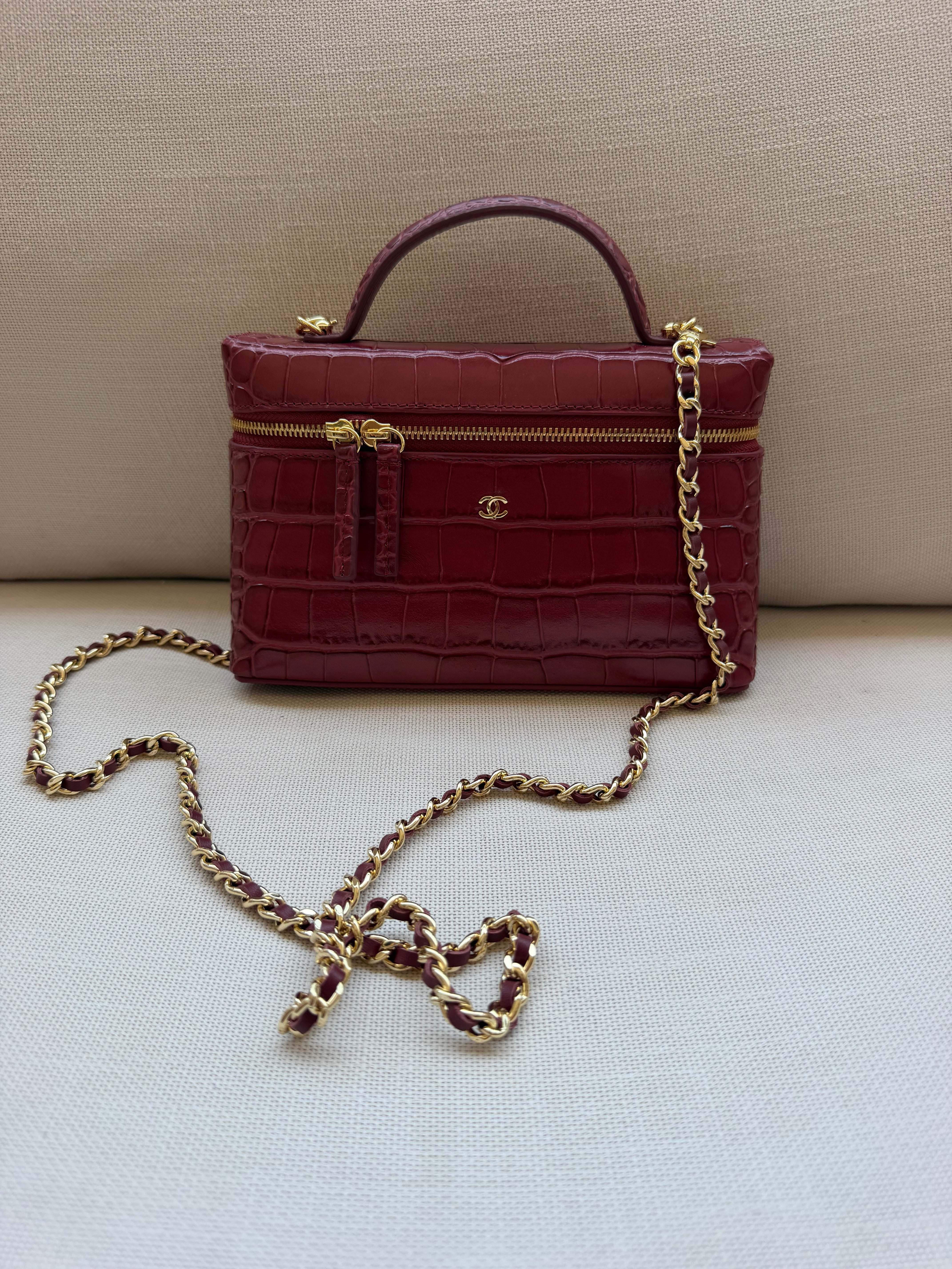 Image of CHANEL mini bag במלאי
