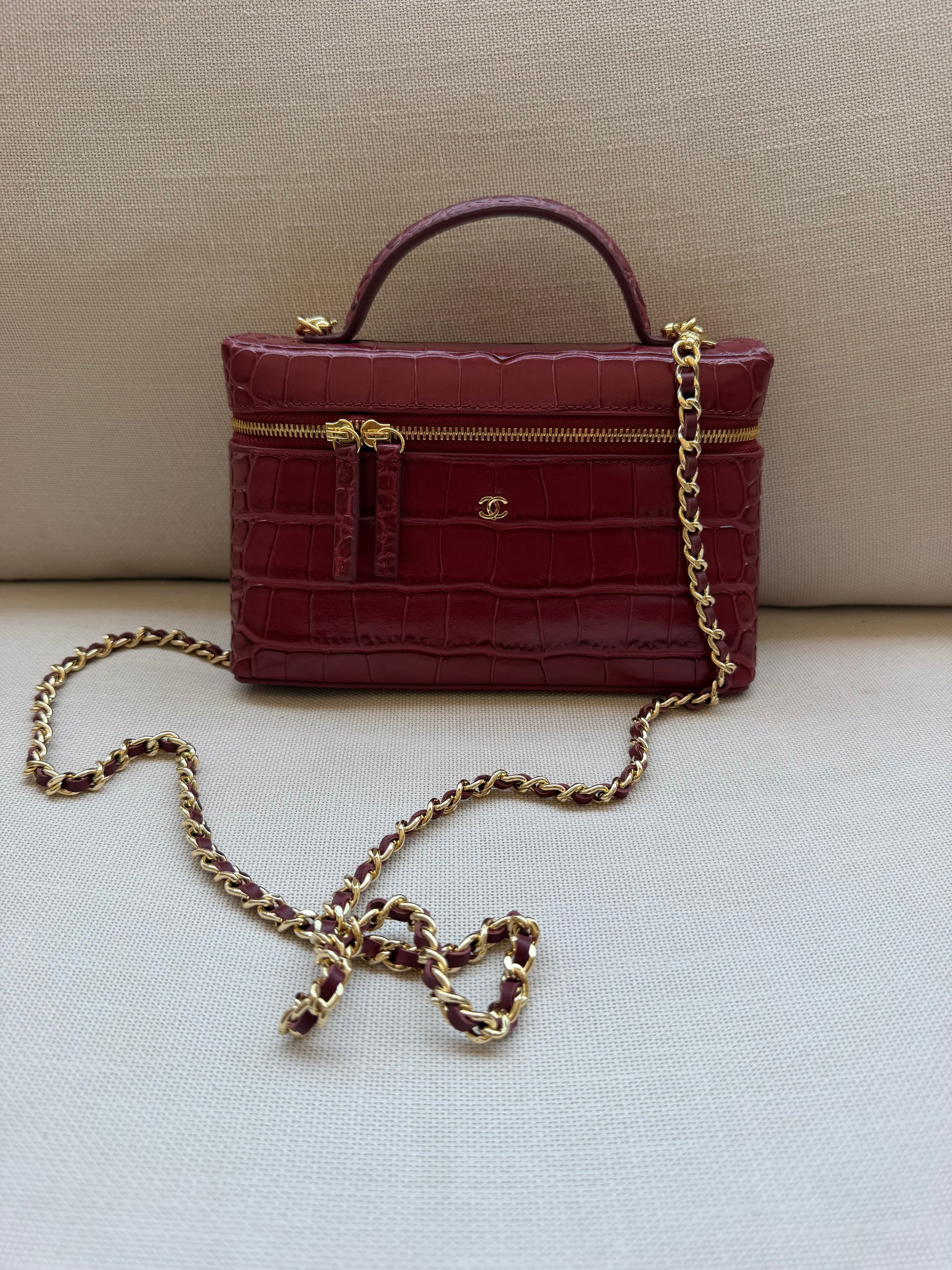 CHANEL mini bag במלאי